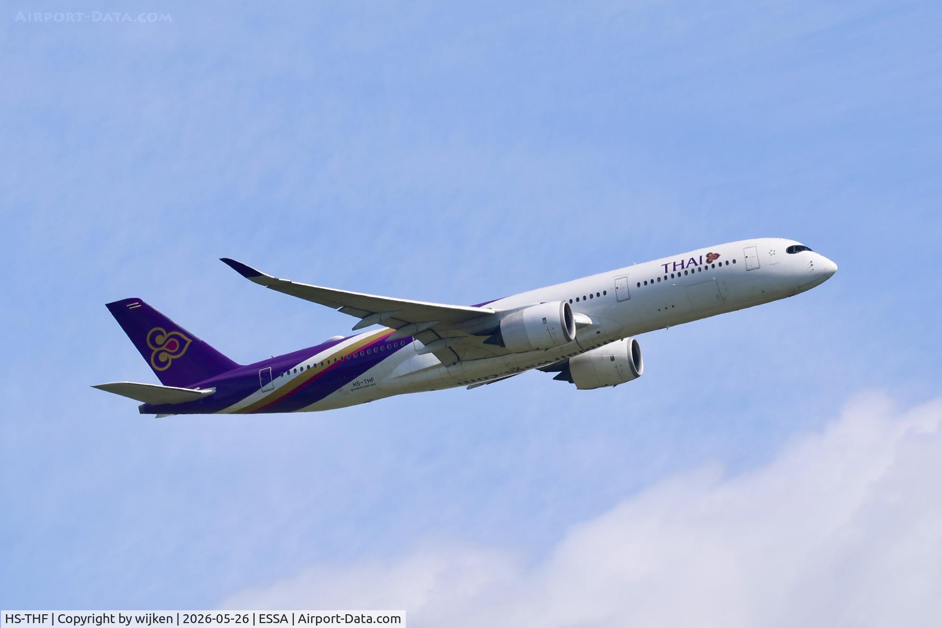 HS-THF, 2017 Airbus A350-941, c/n 0123, Rwy 19R
