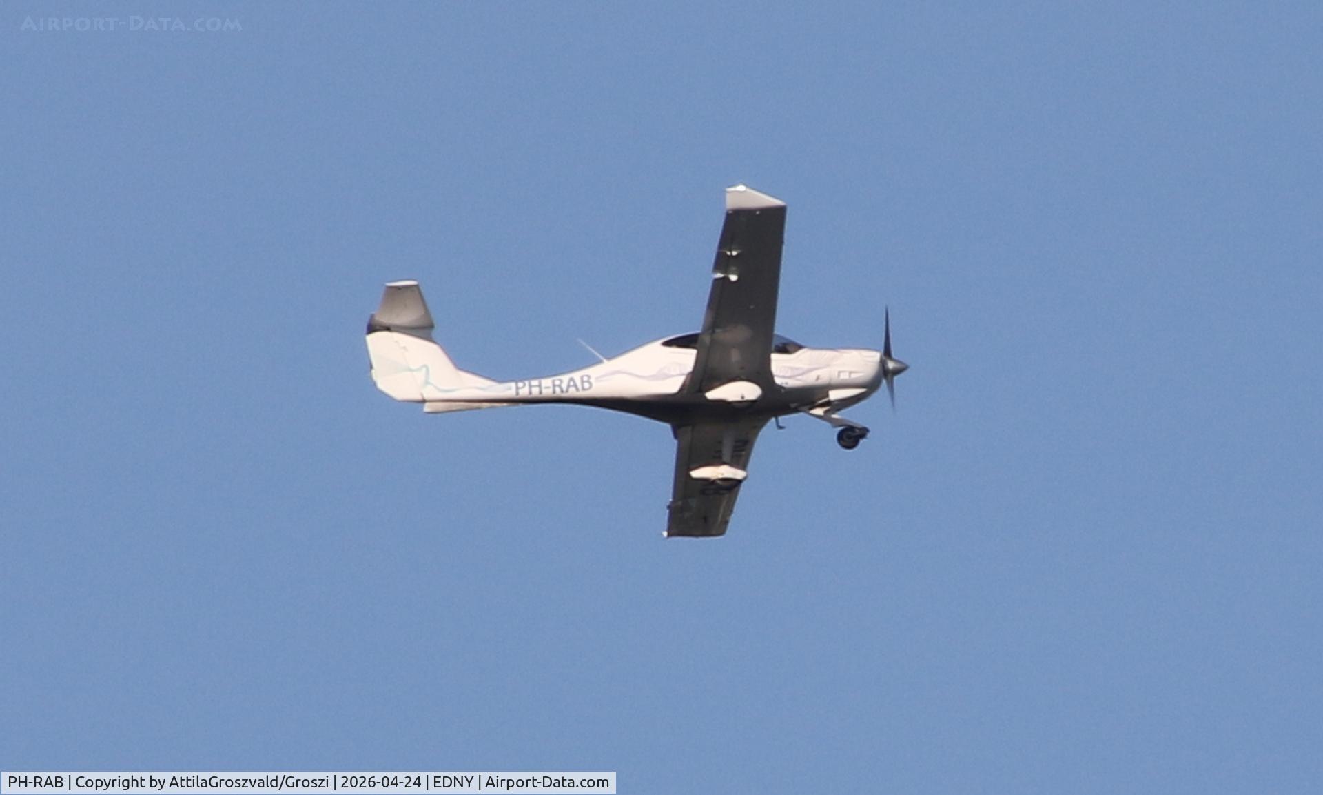 PH-RAB, 2005 Diamond DA-40D Diamond Star, c/n D4.162, EDNY - Bodensee Airport Friedrichshafen, Germany.