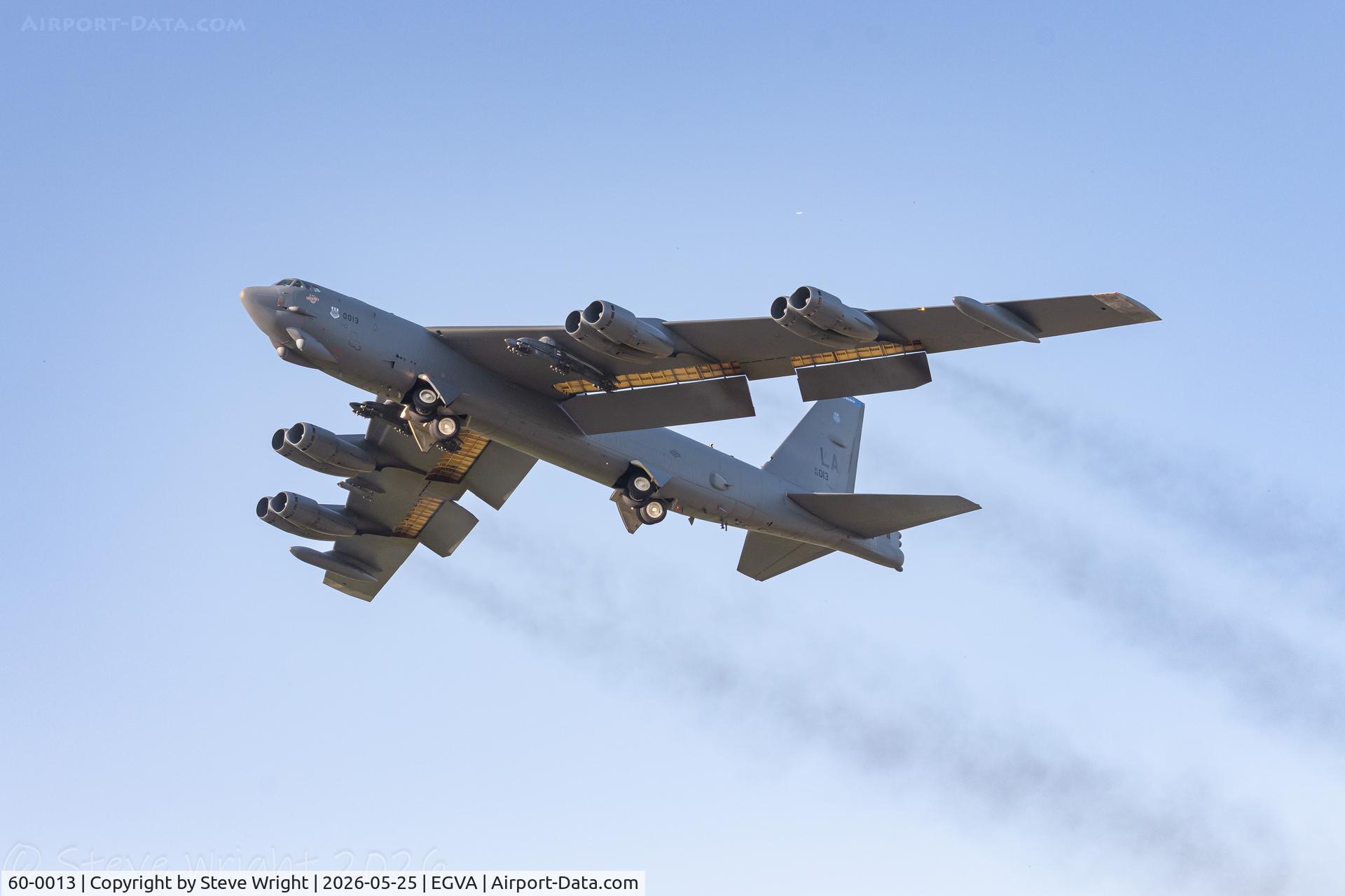 60-0013, 1960 Boeing B-52H-135-BW Stratofortress, c/n 464378, Taking off from RAF Faiford on a training flight.