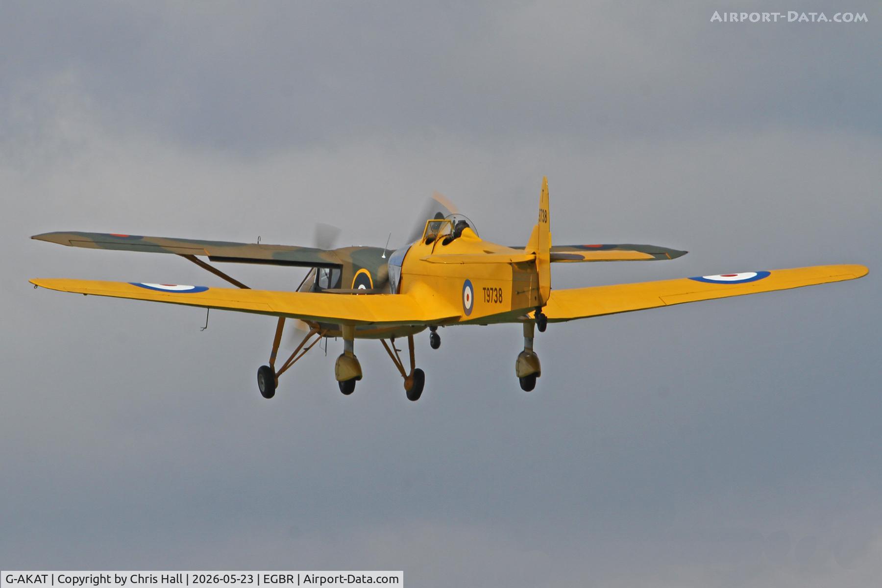 G-AKAT, 1940 Miles M14A Hawk Trainer 3, c/n 2005, Breighton 23/05/26