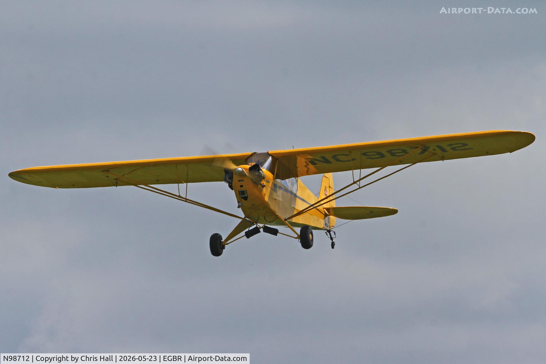 N98712, Piper J3C-65 Cub, c/n 18939, Breighton 23/05/26