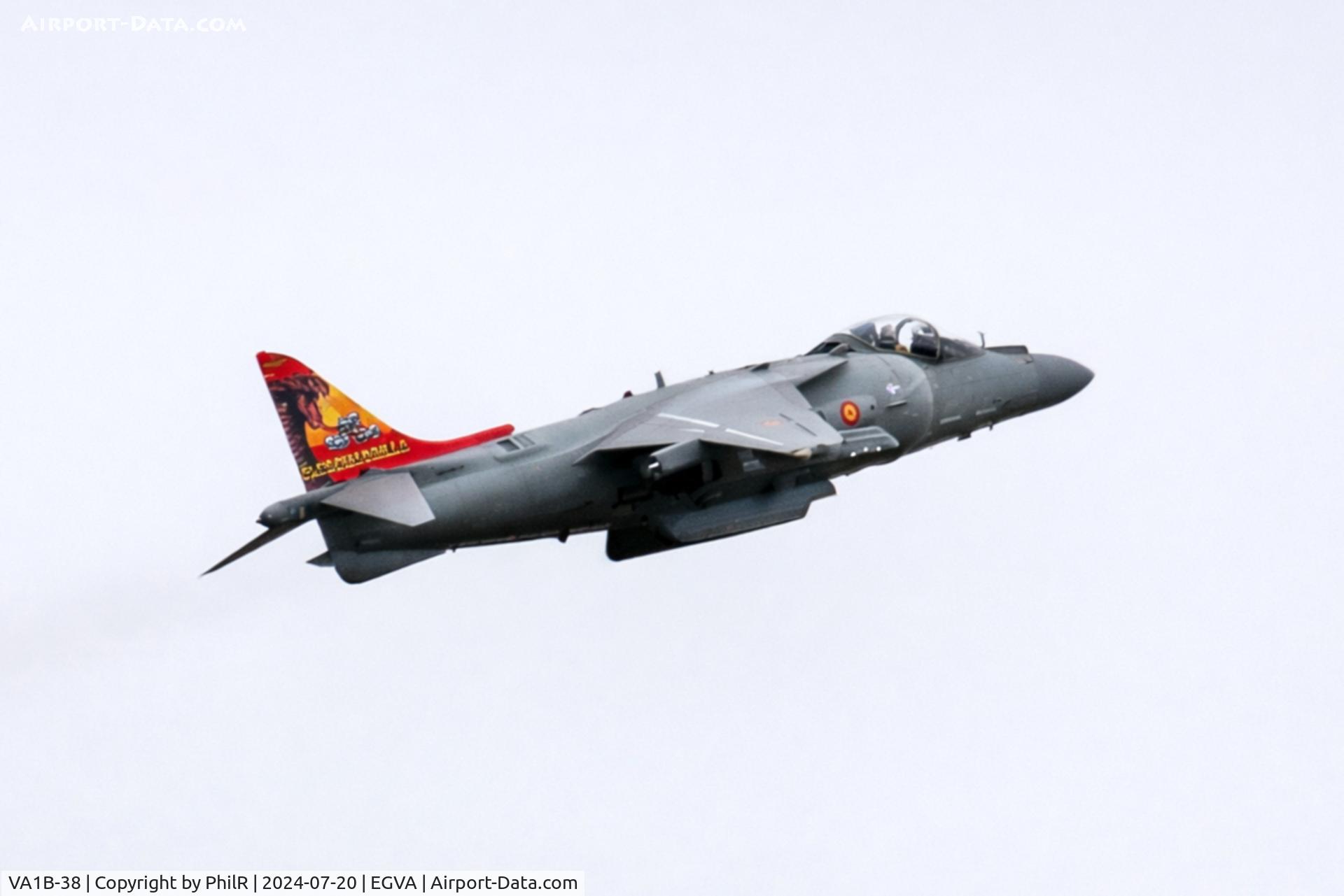 VA1B-38, McDonnell Douglas EAV-8B+ Matador II, c/n SR4, VA.1B-38 01-926 McDonnell Douglas EAV-8B Harrier ll Spanish Navy RIAT RAF Fairford
