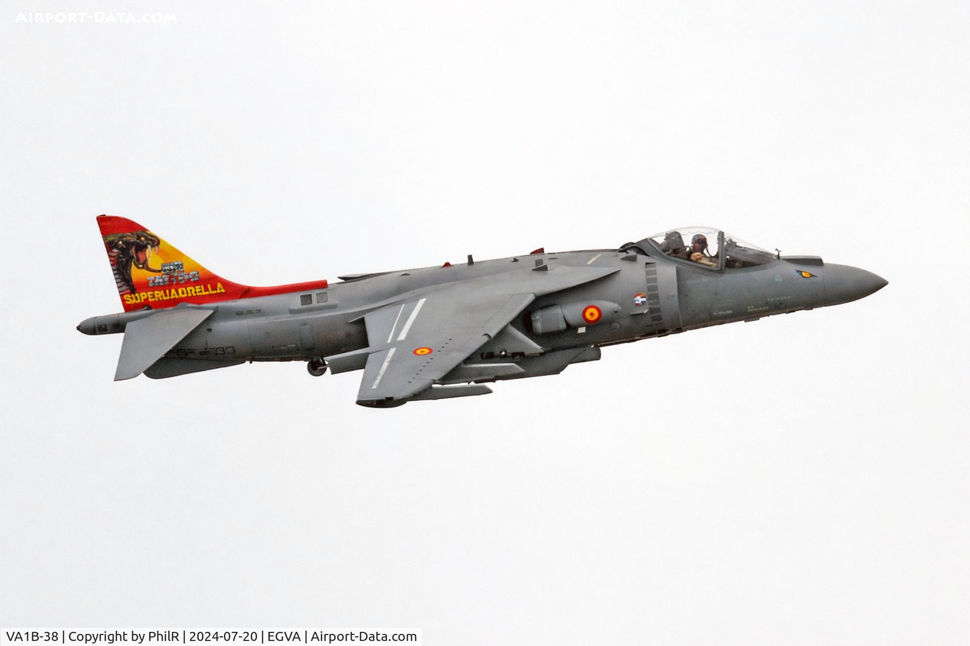 VA1B-38, McDonnell Douglas EAV-8B+ Matador II, c/n SR4, VA.1B-38 01-926 McDonnell Douglas EAV-8B Harrier ll Spanish Navy RIAT RAF Fairford 