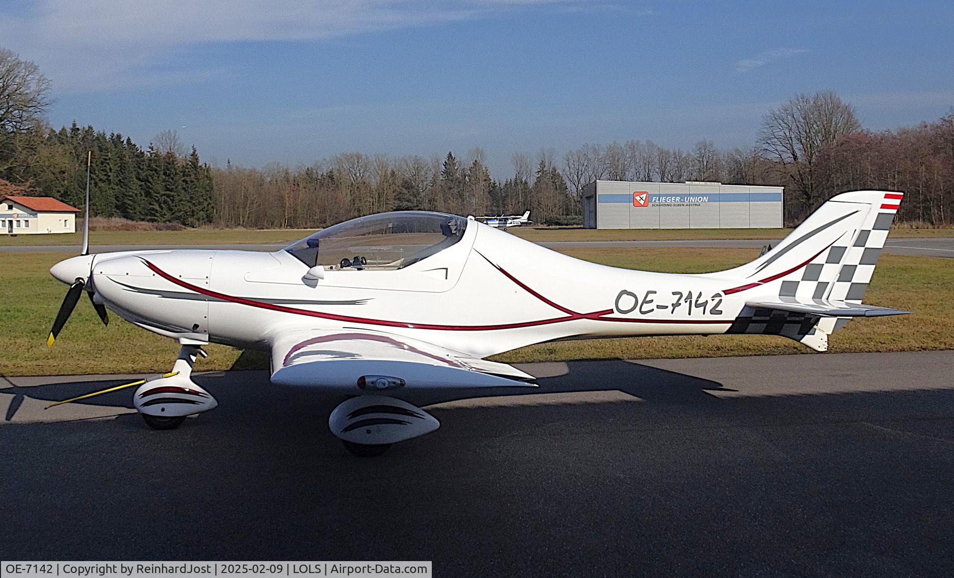 OE-7142, 2006 Aerospool WT-9 Dynamic, c/n DY-144, Dynamic (ex-OK-LUU) on the Austrian Light Sport Aircraft register visiting Schärding-Suben, Austria
