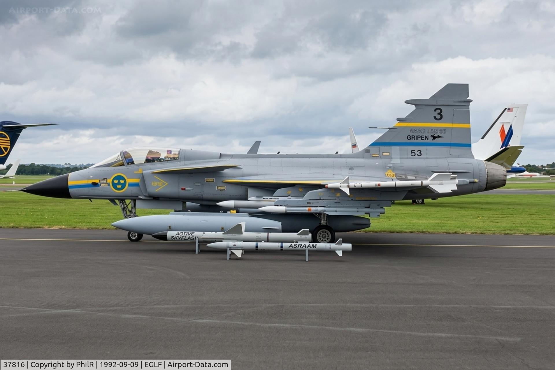 37816, Saab JA 37 Viggen, c/n 37446, 37816 Saab Viggen RSwedAF SBAC 09.92.jpg