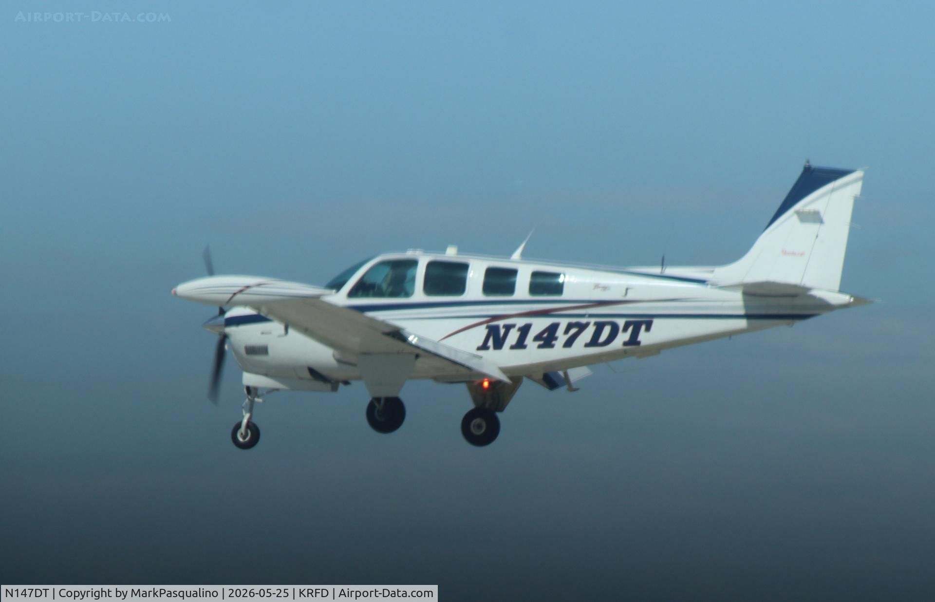 N147DT, 1998 Raytheon Aircraft Company A36 Bonanza, c/n E-3163, Raytheon A36