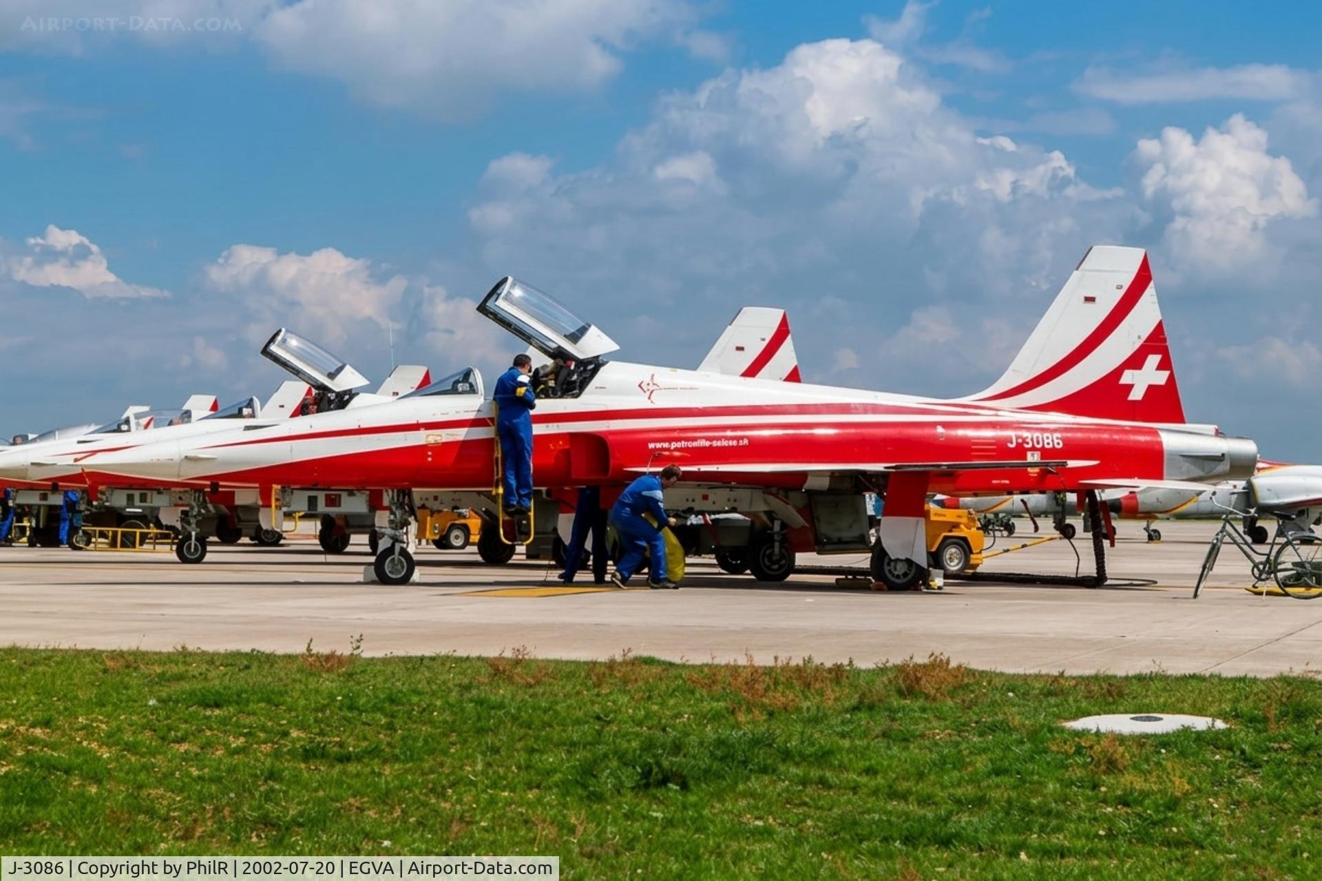 J-3086, Northrop F-5E Tiger II, c/n L.1086, J-3086 1982 Northrop F-5E Tiger ll Patrouille Suisse SwissAF RIAT 
