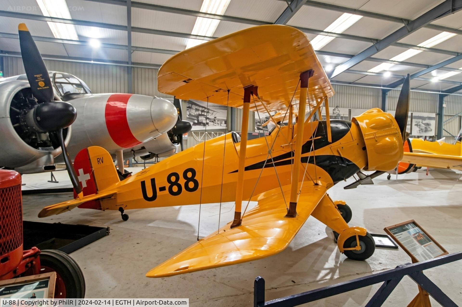 U-88, 1936 Bucker Bu-133C Jungmeister, c/n 35, 'U88' G-CMCX 1940 Bücker Bü133C Jungmeister Old Warden