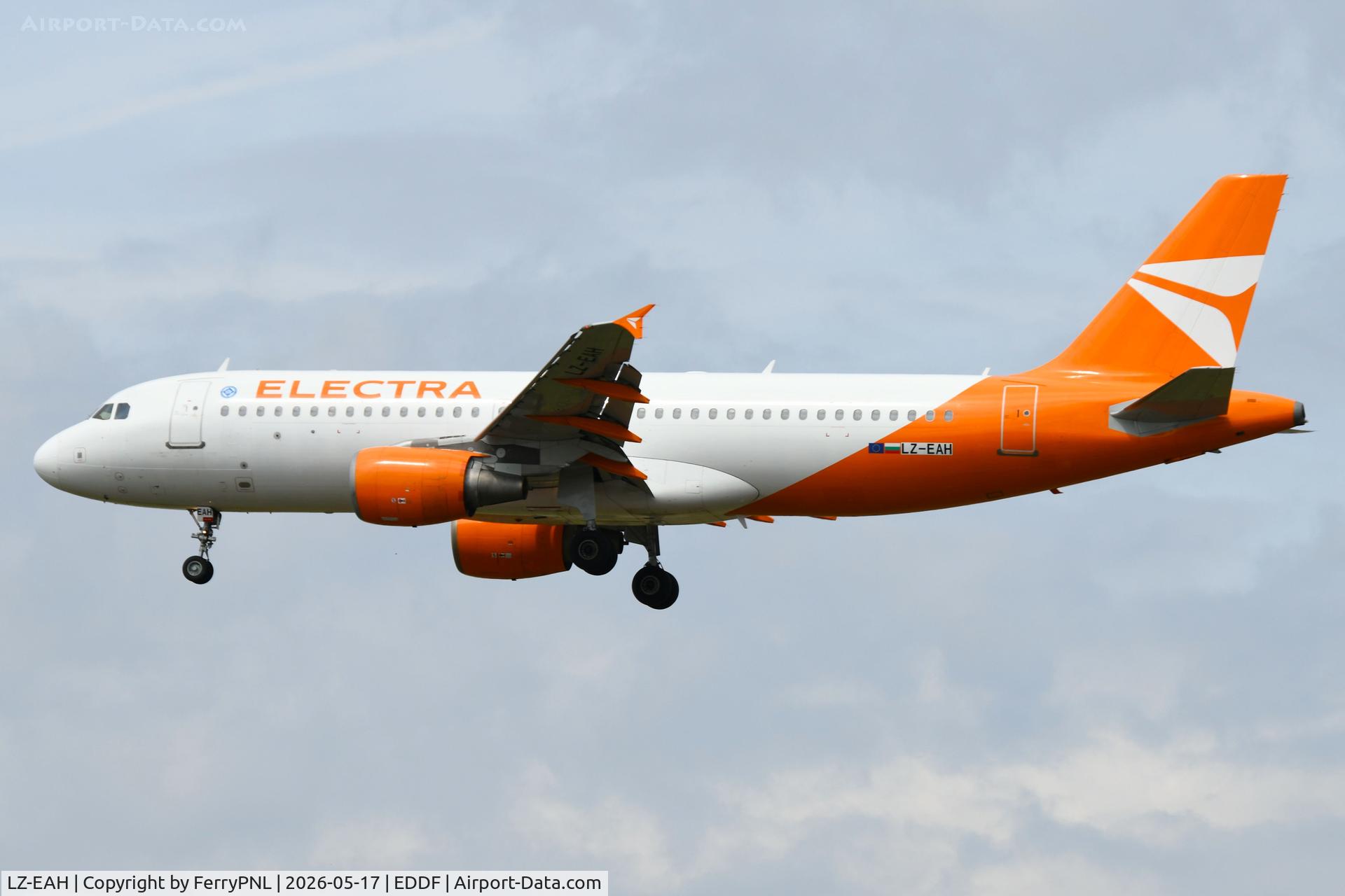 LZ-EAH, 2006 Airbus A320-214, c/n 2930, Electra A320 arriving from Egypt