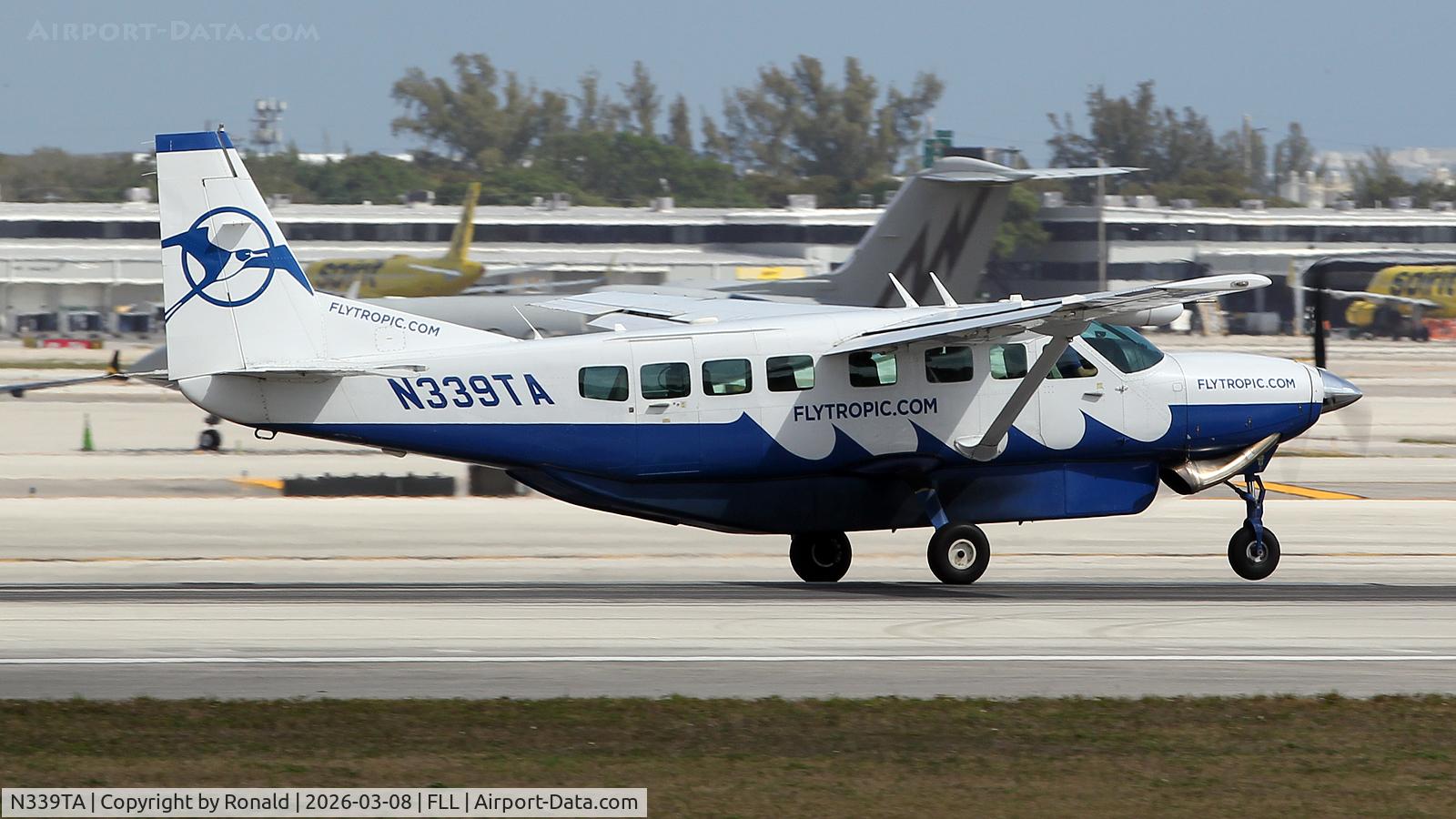N339TA, 2015 Cessna 208B  Grand Caravan, c/n 208B5179, at fll
