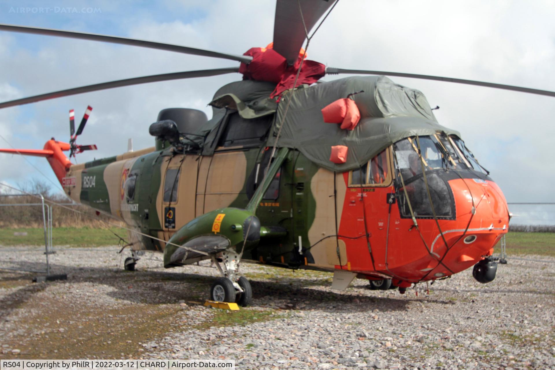 RS04, 1976 Westland Sea King Mk.48, c/n WA834, RS04 (OO-KNG) 1976 Westland WS61 Sea King Mark 48 Belgian Air Force Historic Helicopters Chard
