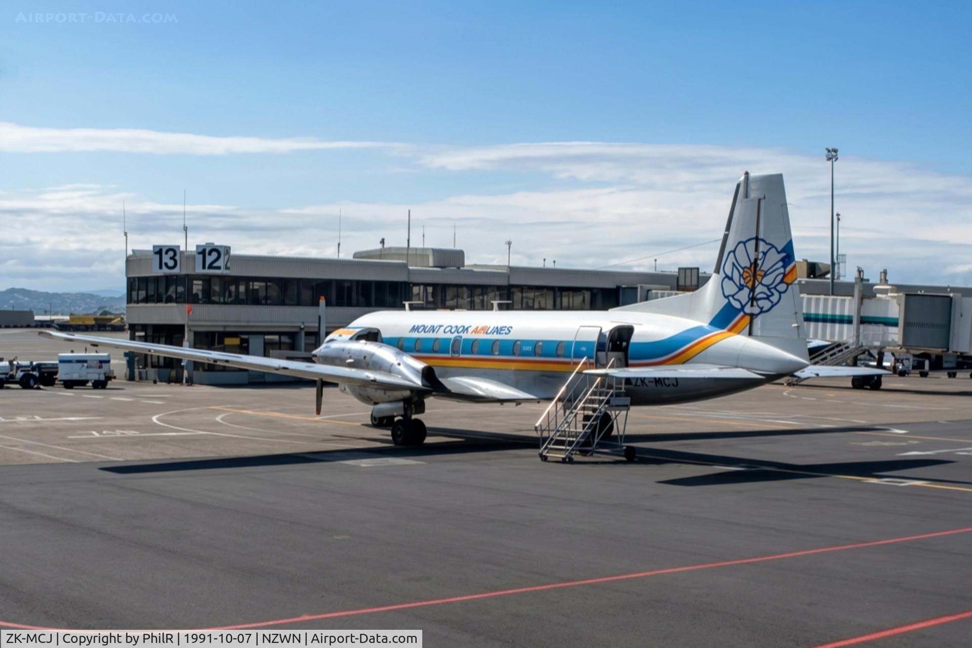 ZK-MCJ, 1968 Hawker Siddeley HS.748 Series 2A, c/n 1661, ZK-MCJ 1968 HS748 2A Mount Cook Airlines WLG 10.91(1).jpg