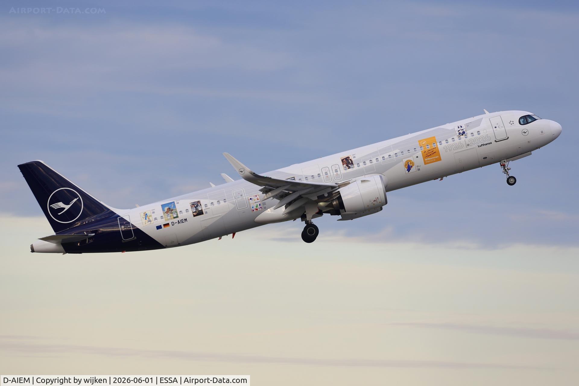 D-AIEM, 2021 Airbus A321-271NX, c/n 10817, Rwy 19L