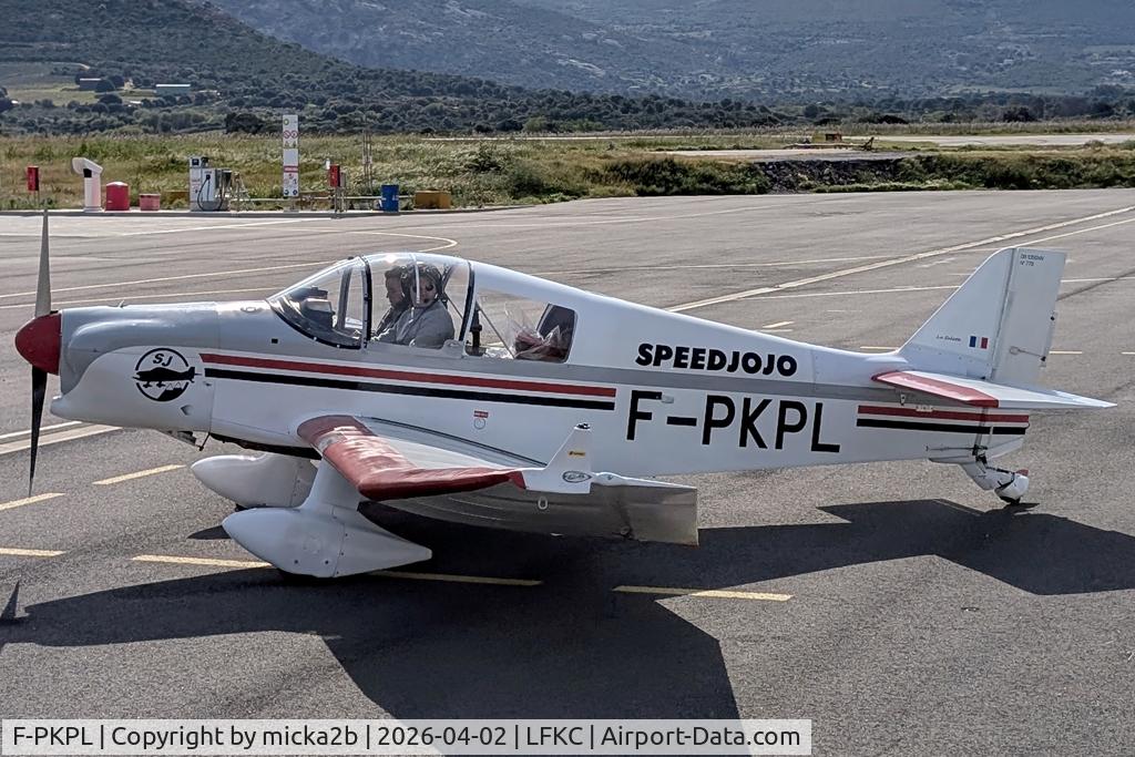 F-PKPL, Jodel DR-1050M, c/n 778, Taxiing