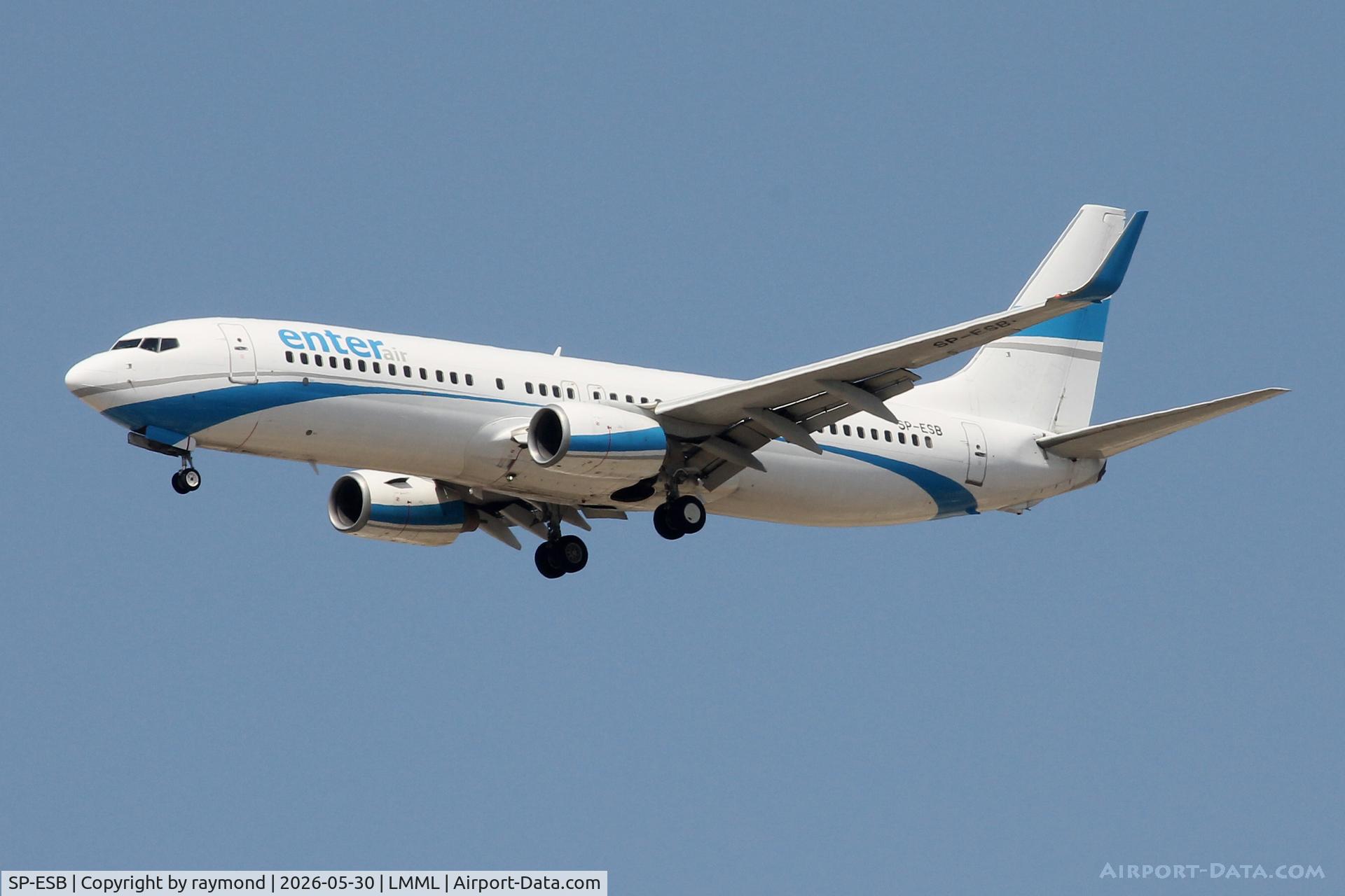 SP-ESB, 2003 Boeing 737-8Q8, c/n 30692 l/n 1410, Boeing 737-8Q8 of Enter Air reg SP-ESB on final approach for RW13 Malta.
