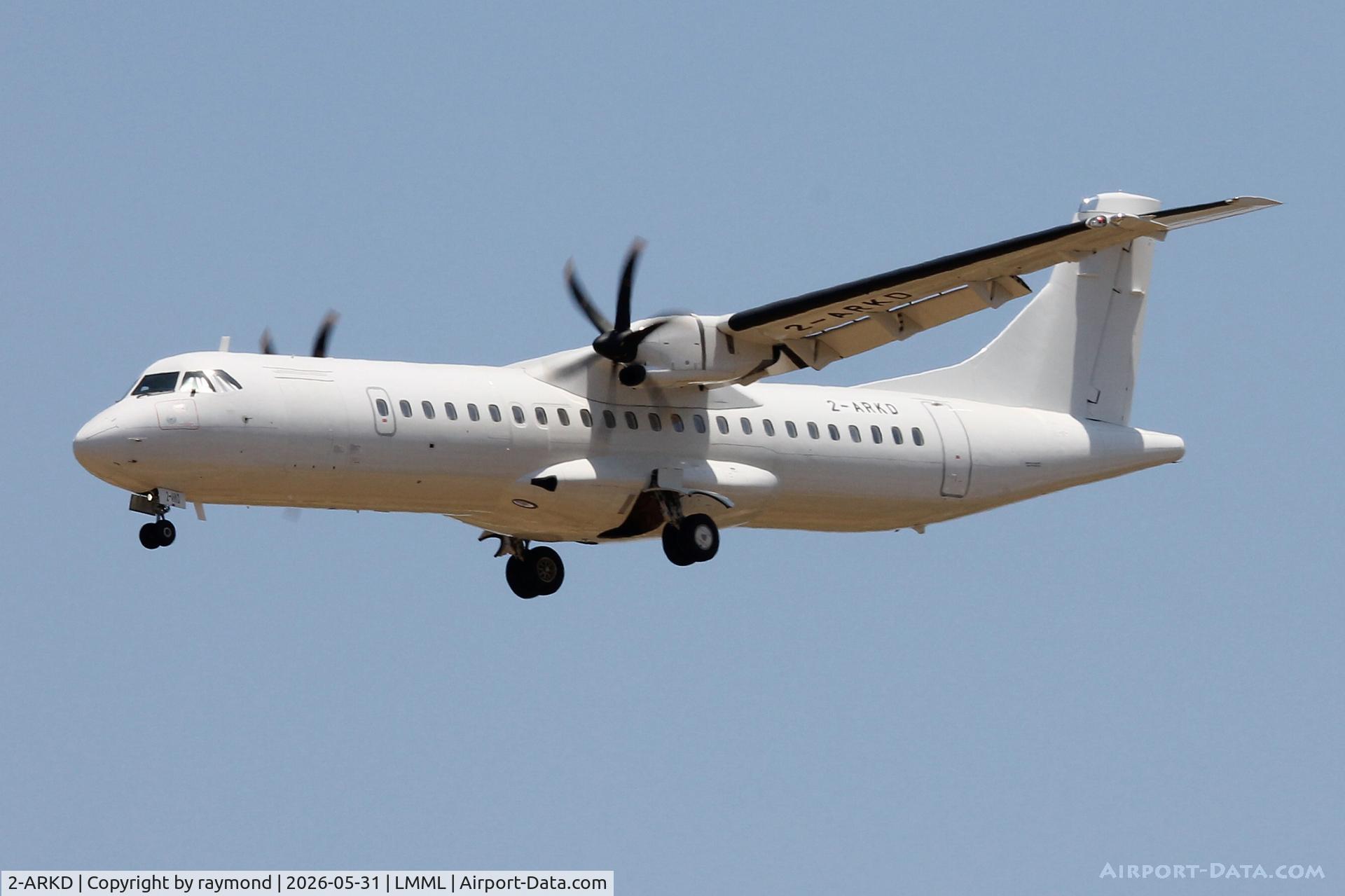 2-ARKD, ATR 72-600, c/n 1544, ATR 72-600 reg 2-ARKD of Chorus Aviation Guenea on final approach for RW31 Malta.