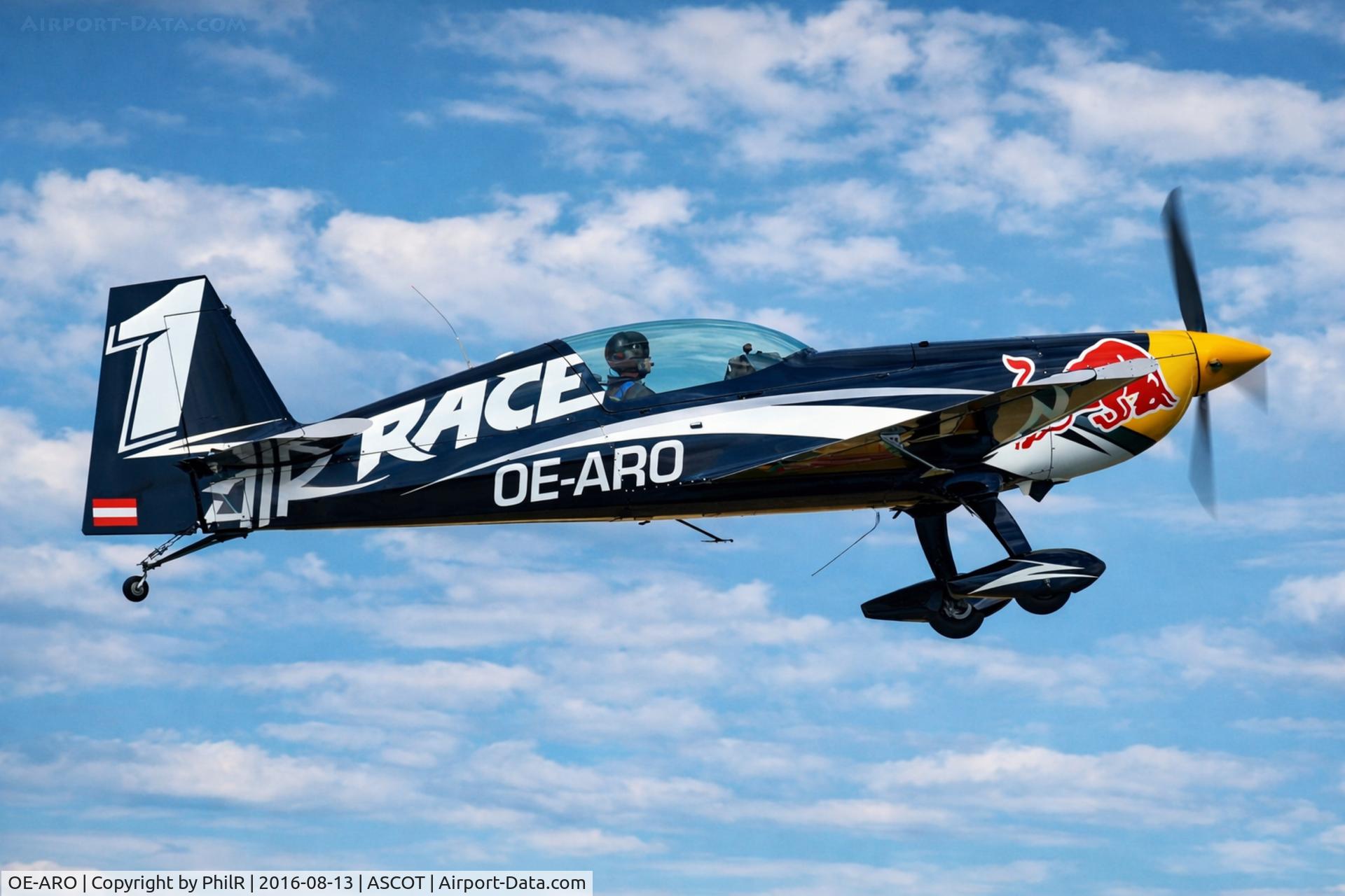 OE-ARO, Extra EA-300LC, c/n LC027, OE-ARO Extra EA-300 Red Bull Air Races Ascot 
