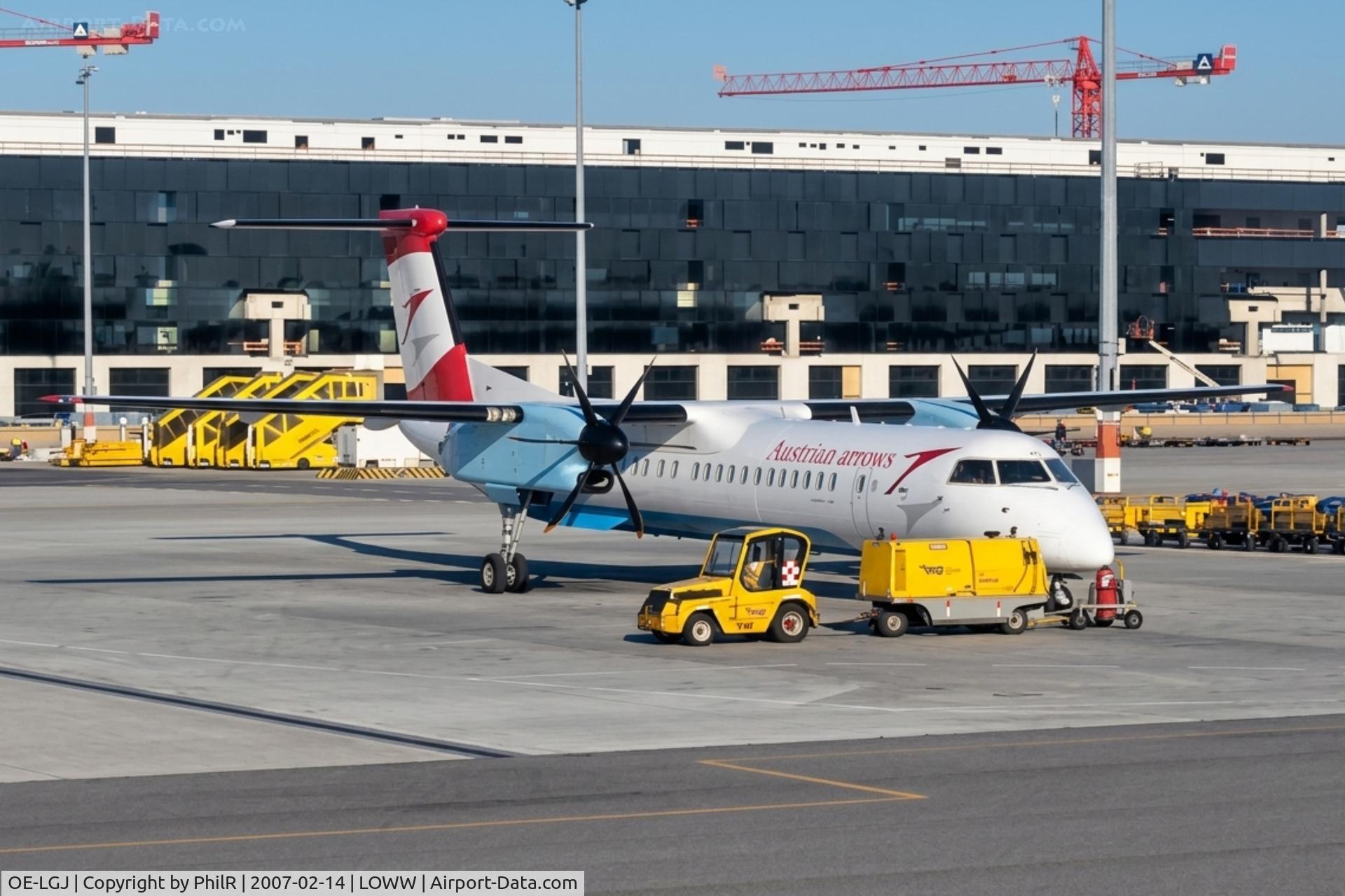 OE-LGJ, 2005 De Havilland Canada DHC-8-402Q Dash 8, c/n 4104, OE-LGJ 2005 DHC-8-400 Austrian VIE 