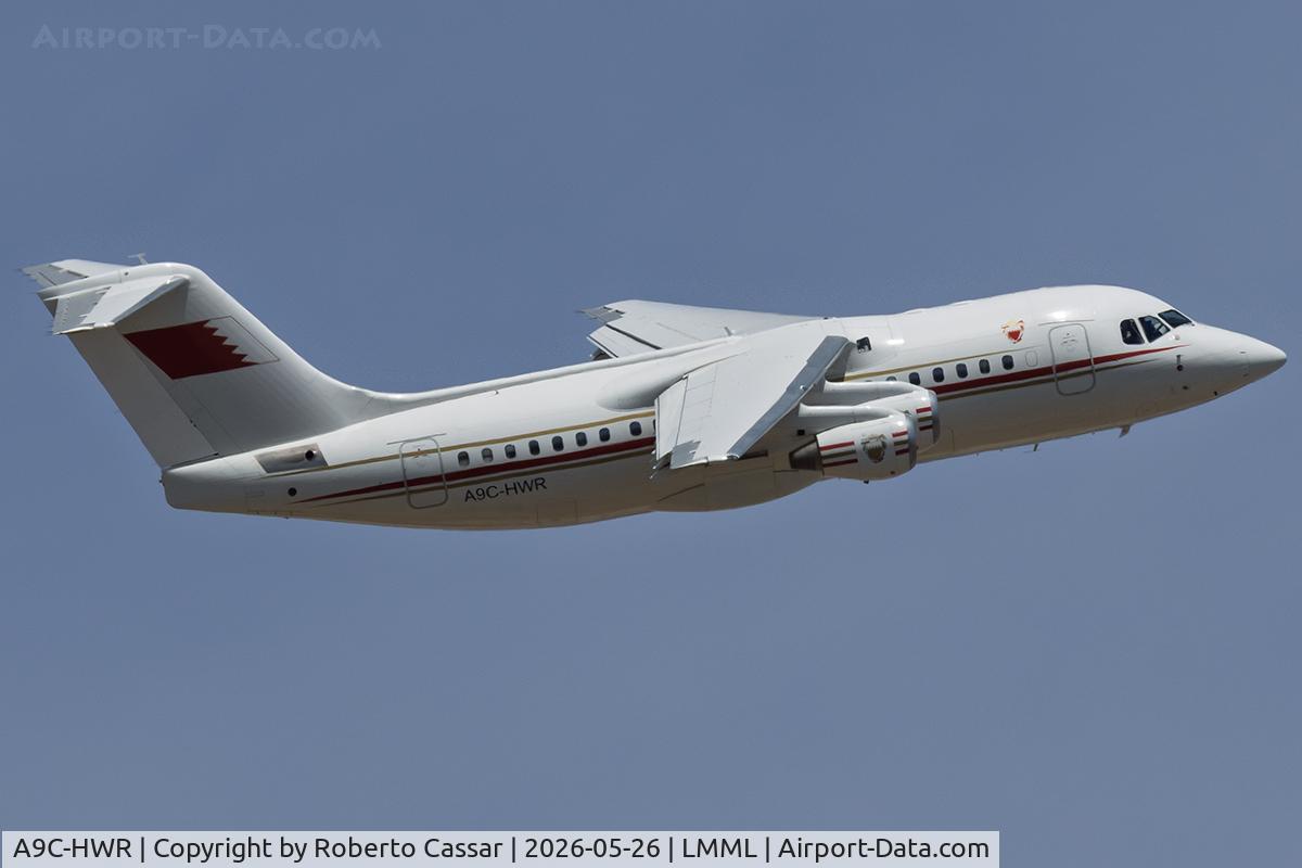 A9C-HWR, 1997 British Aerospace Avro 146-RJ85, c/n E.2306, Runway 13
