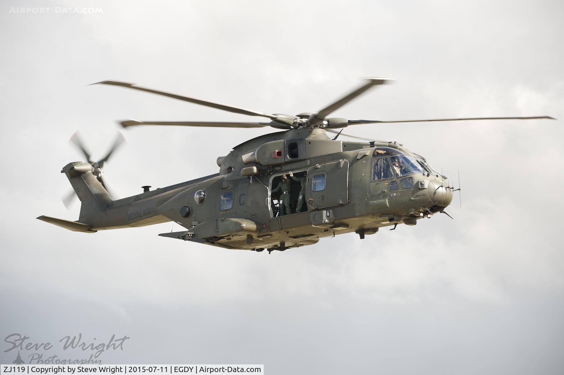 ZJ119, 1999 AgustaWestland EH-101 Merlin HC3 (Mk411), c/n 50075/RAF03, RNAS Yeovilton Air Day 2015