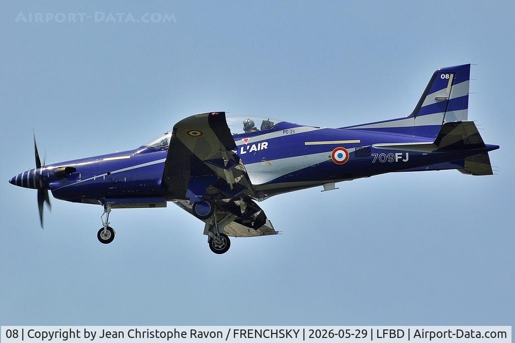 08, 2018 Pilatus PC-21, c/n 300, Armée de l'Air