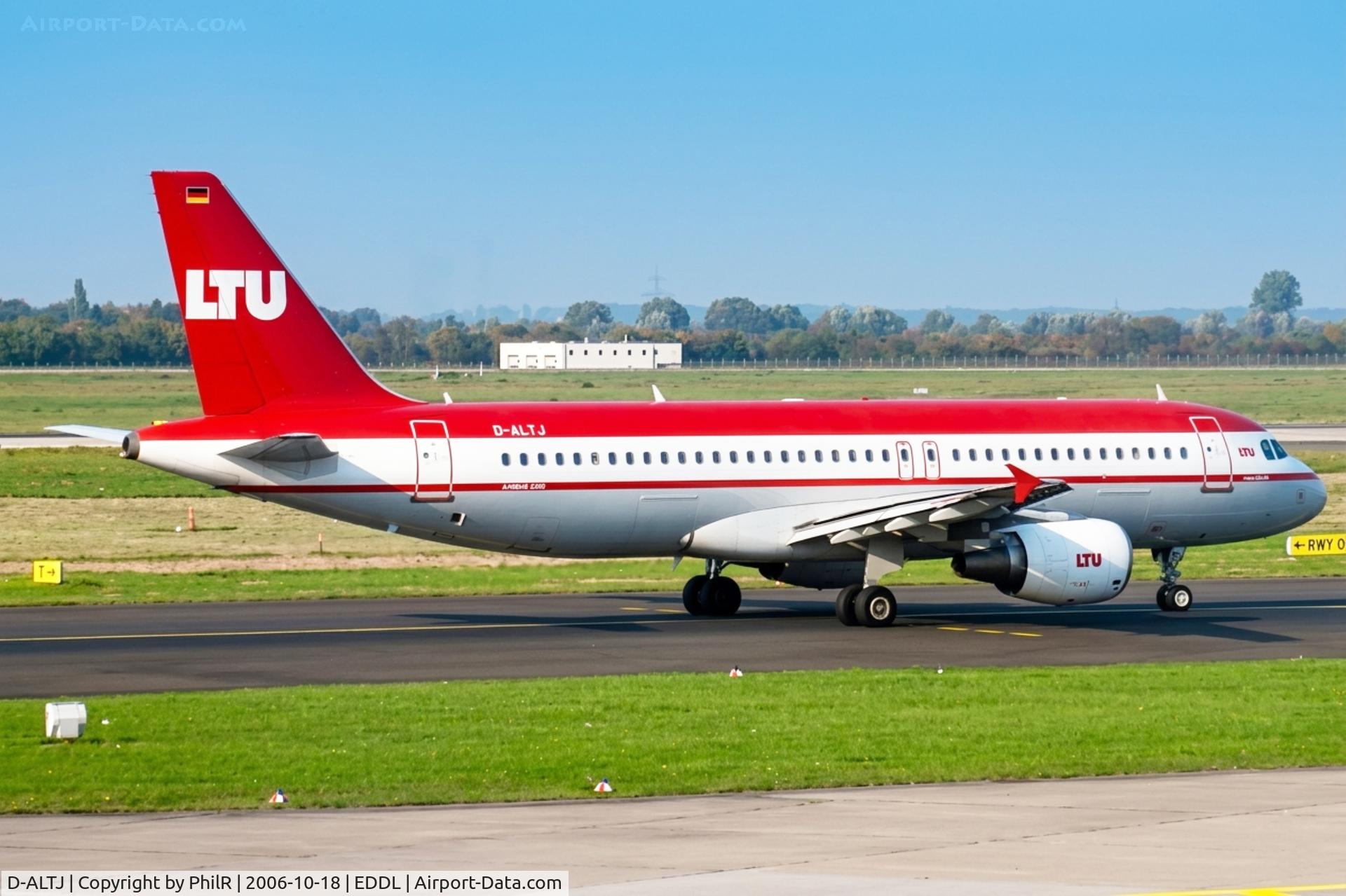 D-ALTJ, 2002 Airbus A320-214, c/n 1838, D-ALTJ 2002 A320-200 LTU DUS 