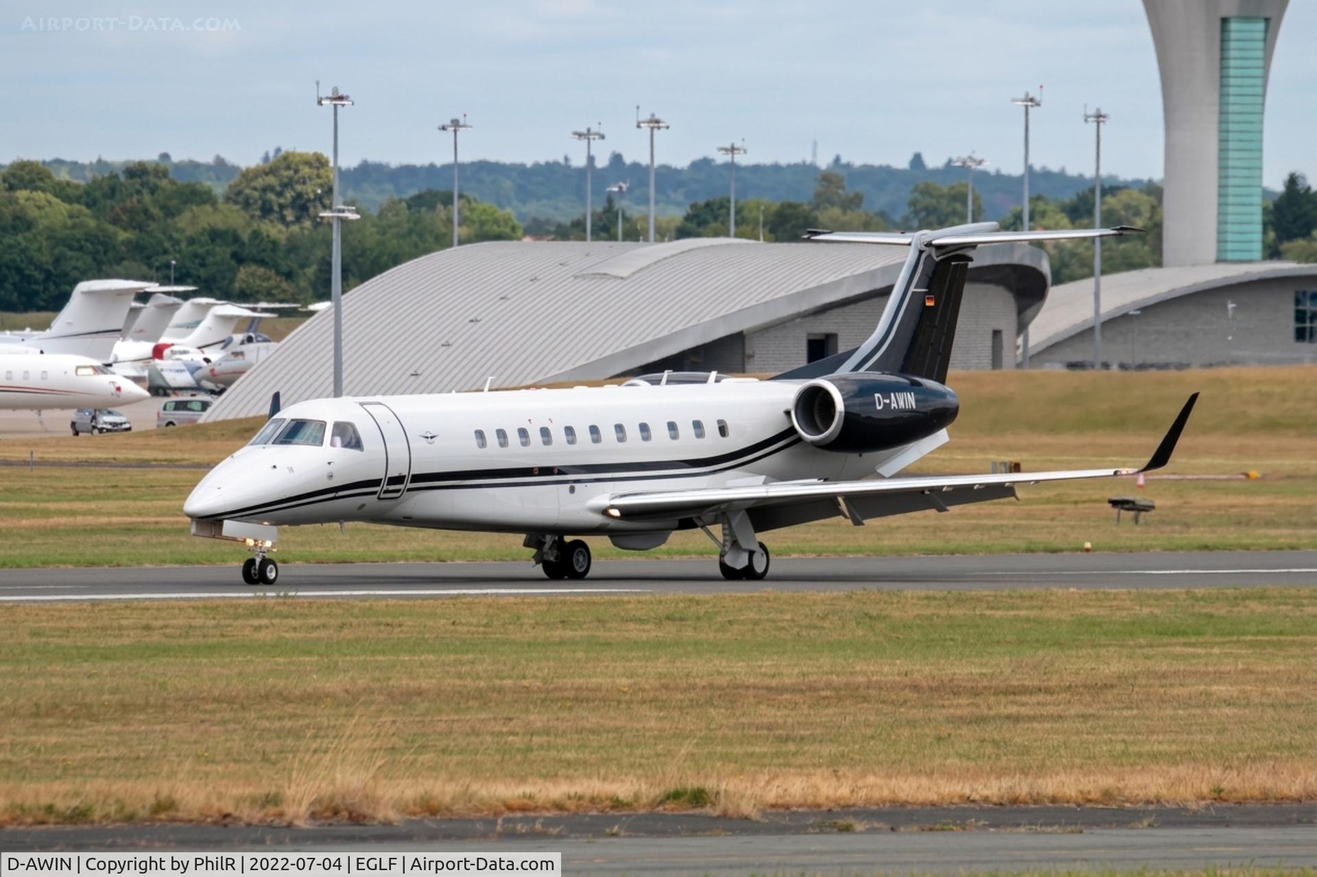 D-AWIN, 2018 Embraer EMB-135BJ Legacy 650, c/n 14501231, D-AWIN 2017 Embraer EMB-135BJ Legacy 650 Farnborough 
