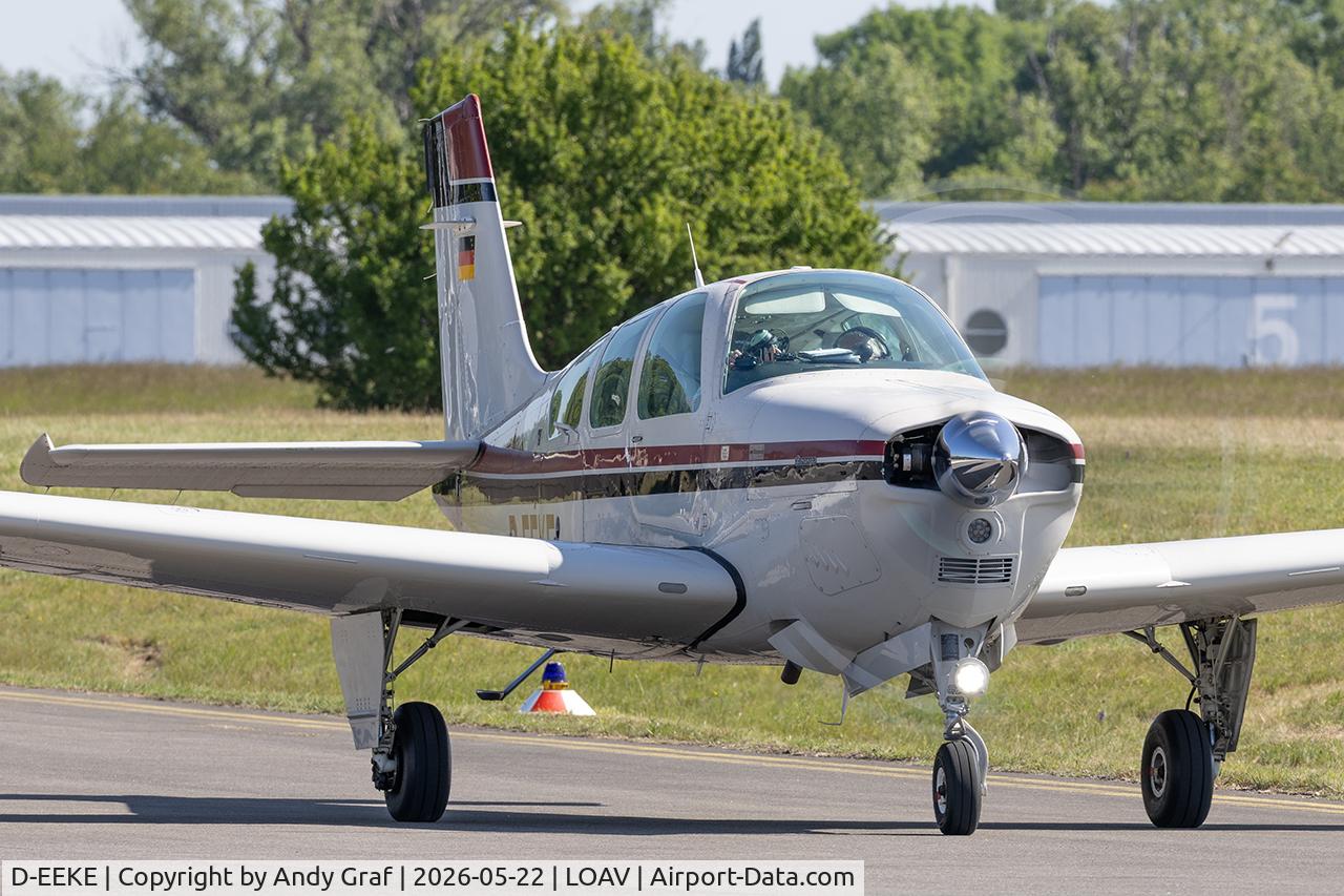 D-EEKE, 1987 Beech F33A Bonanza Bonanza, c/n CE-1145, Untitled Beech 33