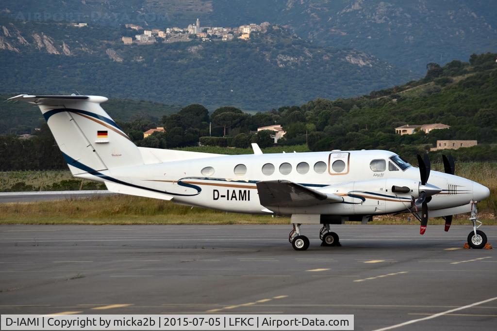 D-IAMI, 2004 Raytheon B200 King Air, c/n BB-1874, Parked