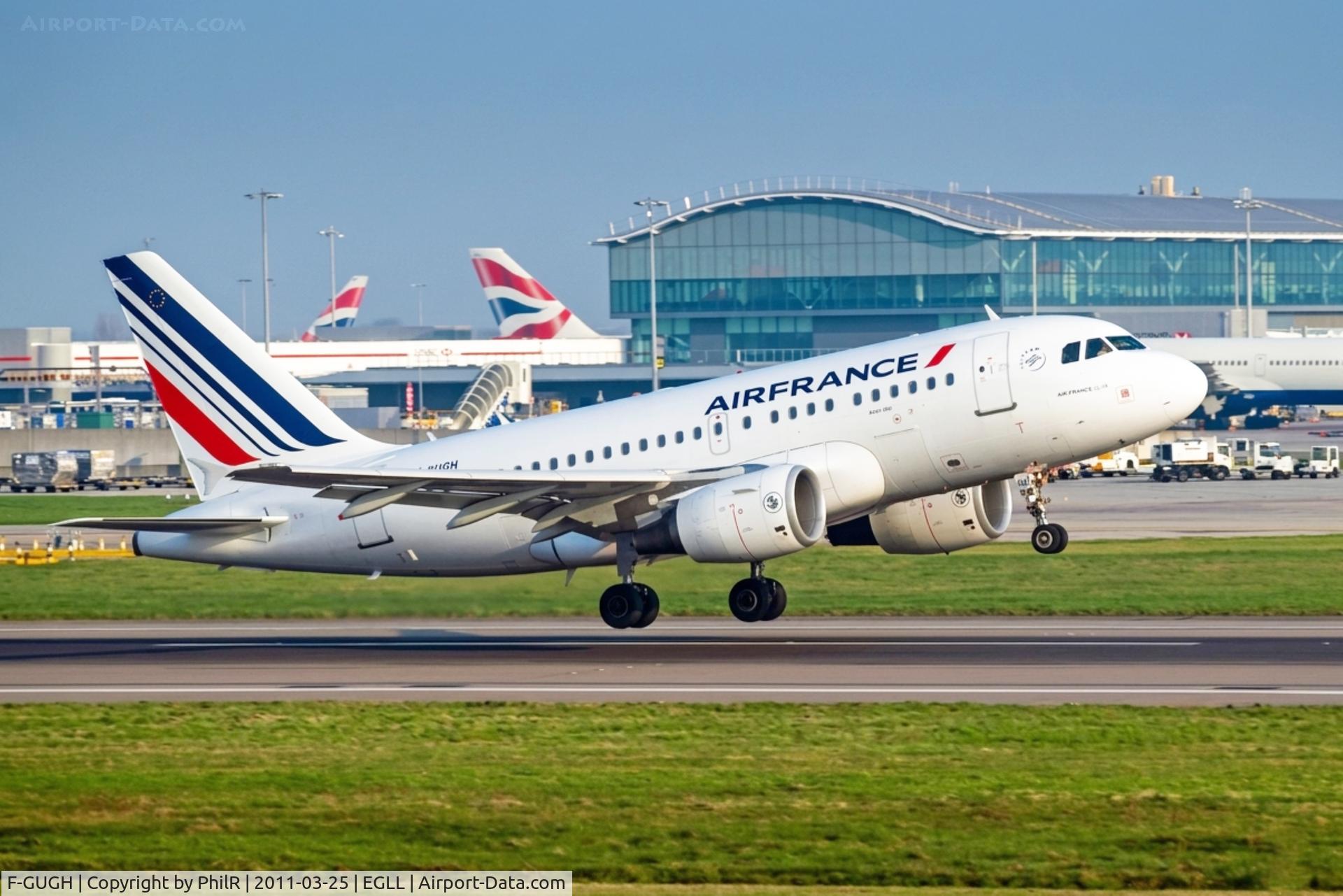 F-GUGH, 2004 Airbus A318-111, c/n 2344, F-GUGH 2004 A318-100 Air France LHR