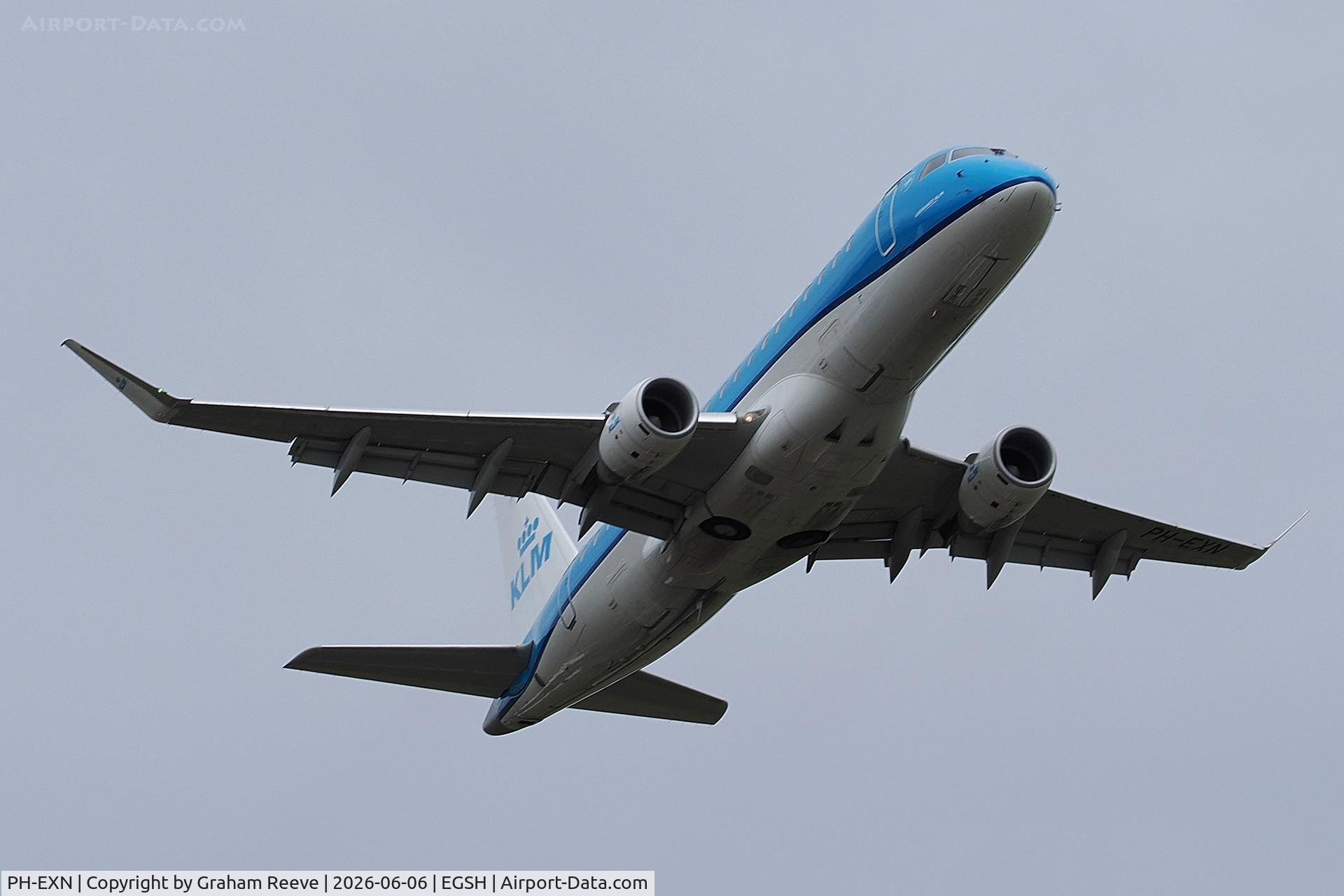 PH-EXN, 2017 Embraer ERJ-175STD (ERJ-170-200), c/n 17000659, Departing from Norwich.