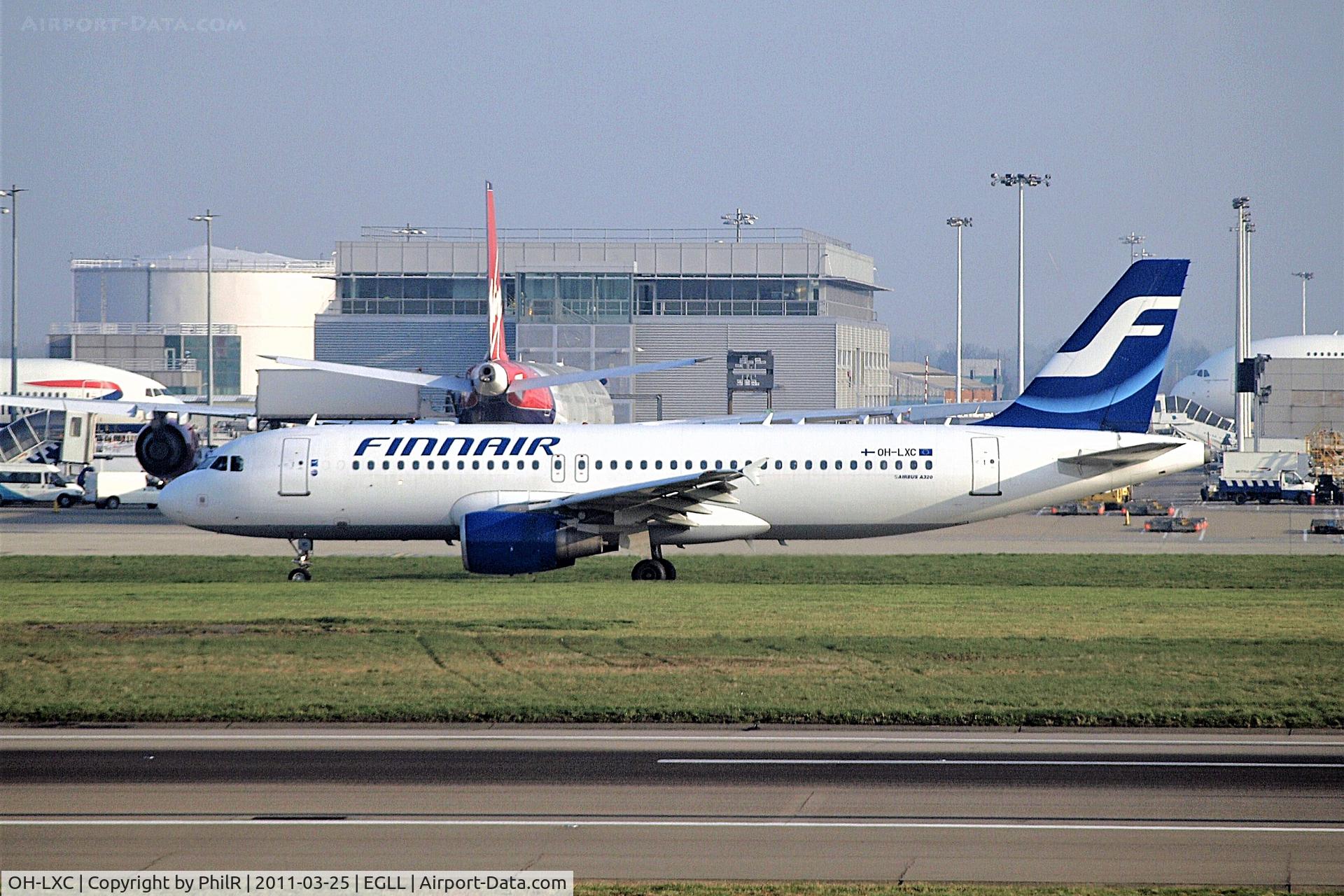 OH-LXC, 2001 Airbus A320-214, c/n 1544, OH-LXC 2001 A320-200 Finnair LHR 25.03.11(1).JPG