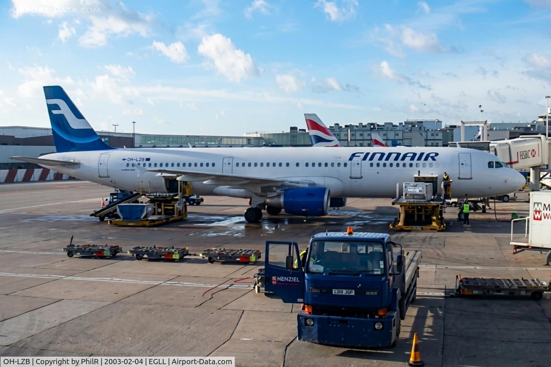OH-LZB, 1999 Airbus A321-211, c/n 0961, OH-LZB 1999 Airbus A321-212 Finnair LHR 