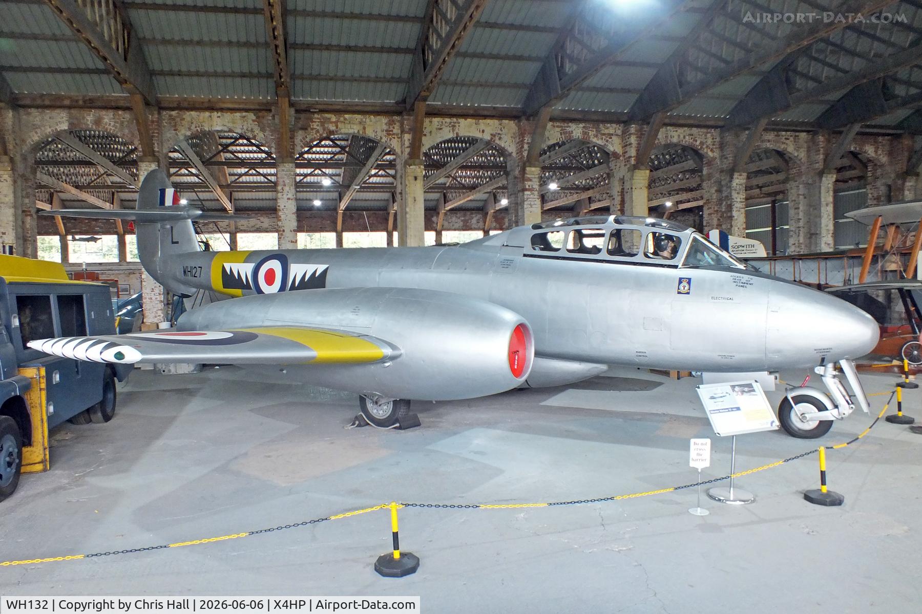 WH132, Gloster Meteor T.7, c/n Not found WH132, Hooton Park - X4HP