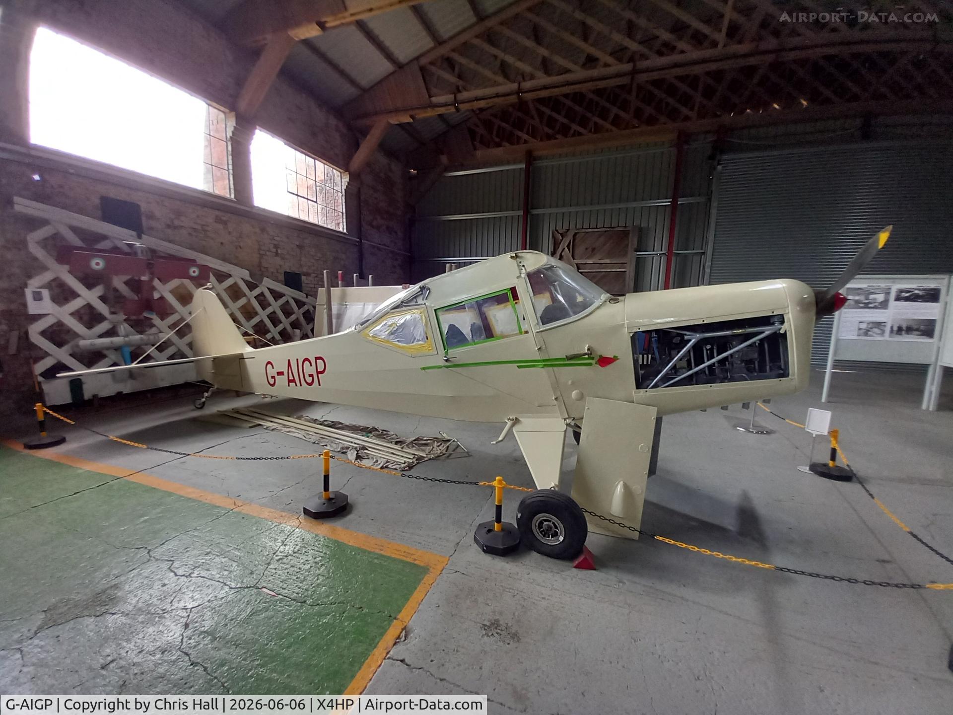 G-AIGP, Auster J-1 Autocrat, c/n 2165, Hooton Park - X4HP
