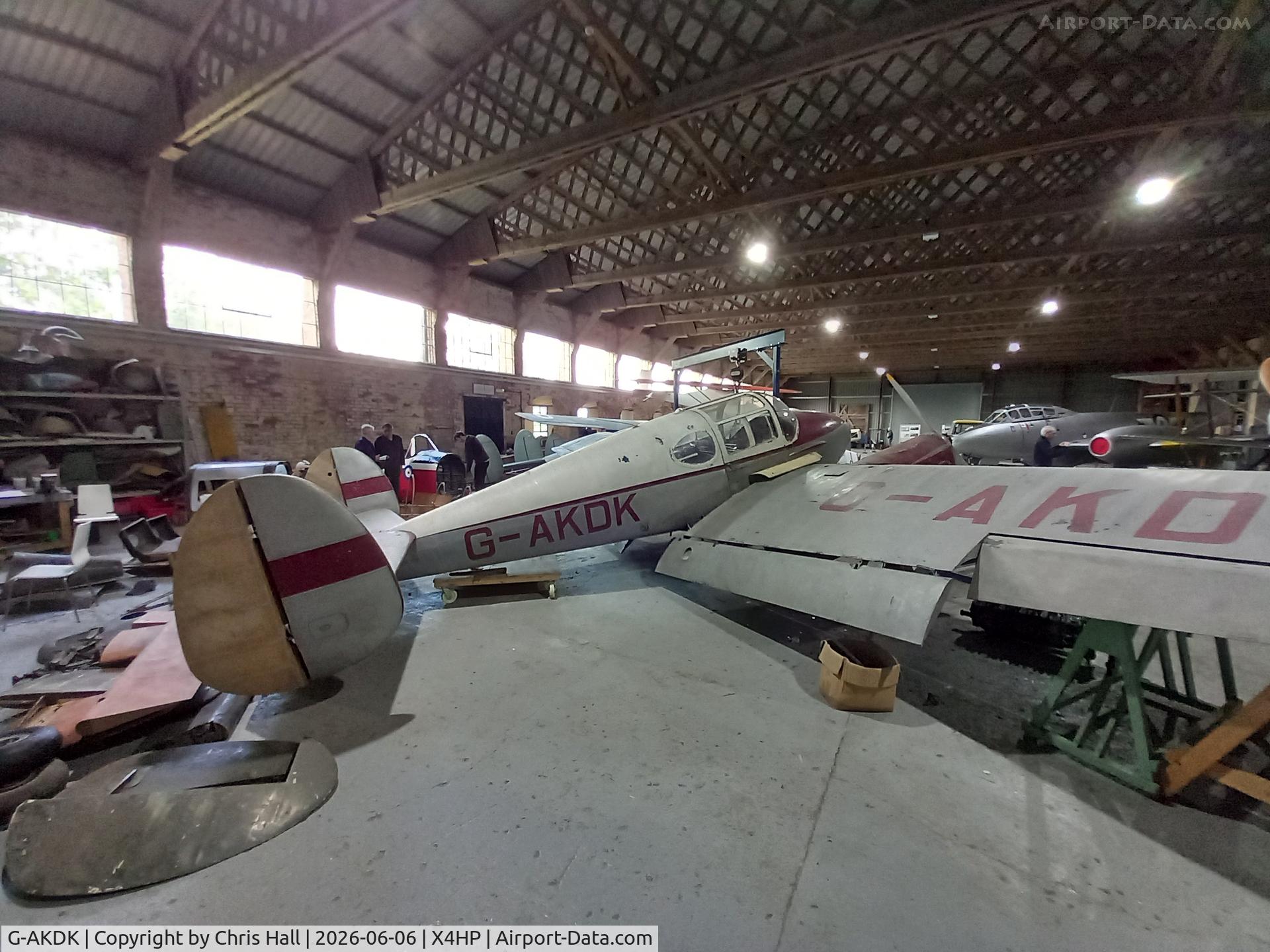 G-AKDK, 1947 Miles M65 GEMINI 1A, c/n 6469, Hooton Park - X4HP