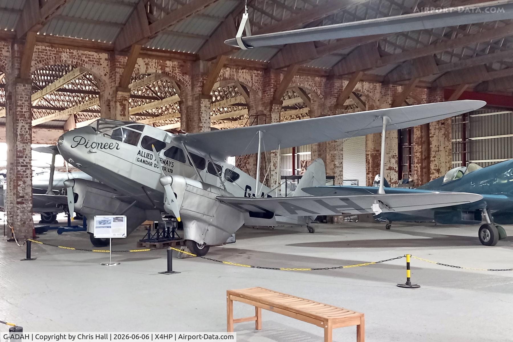 G-ADAH, De Havilland DH-89A Dragon Rapide, c/n 6278, Hooton Park - X4HP