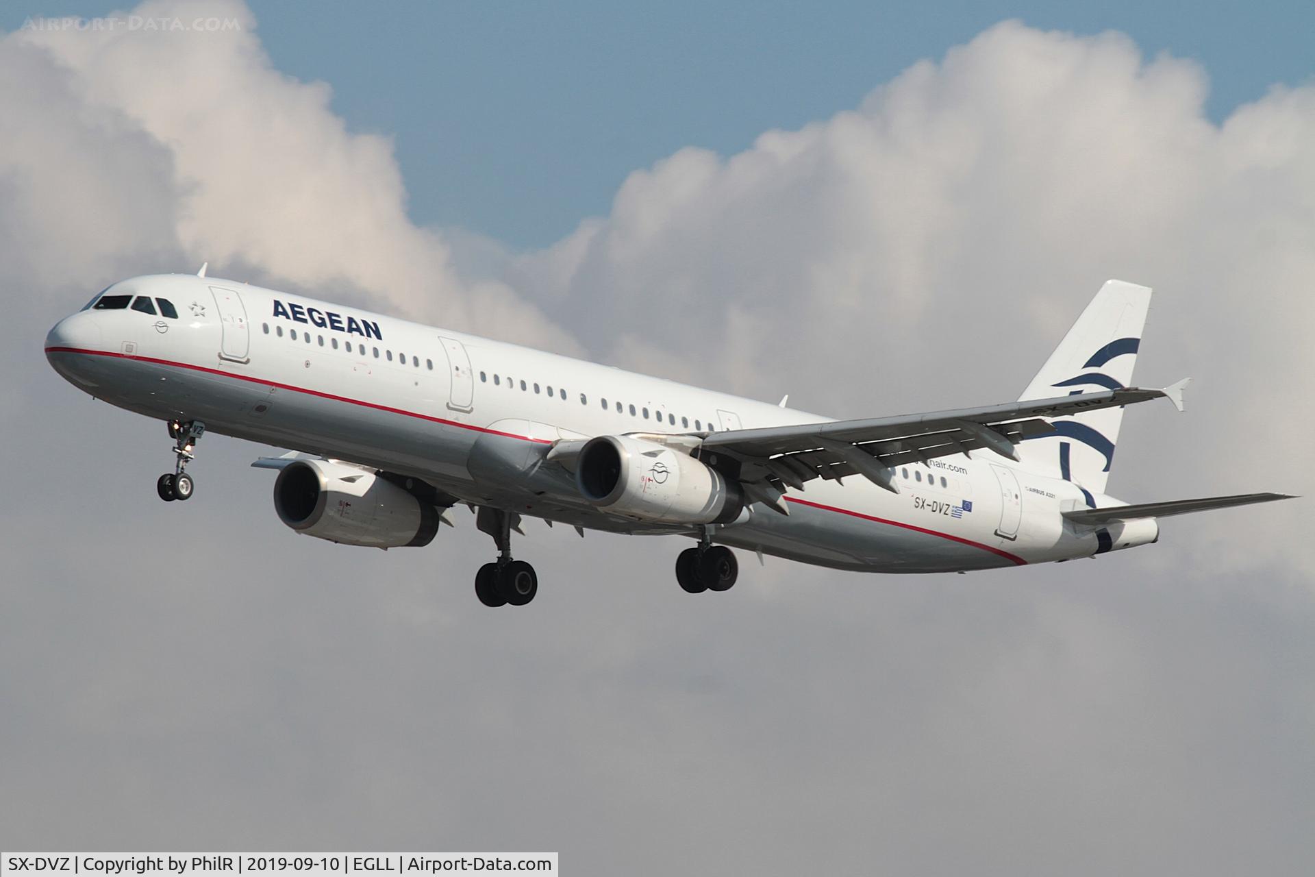 SX-DVZ, 2009 Airbus A321-231, c/n 3820, SX-DVZ 2009 Airbus A321-200 Bedfont 
