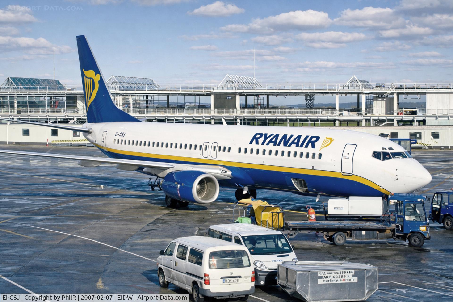 EI-CSJ, 2000 Boeing 737-8AS, c/n 29925 l/n 588, EI-CSJ 2000 B737-800 Ryan Air DUB 