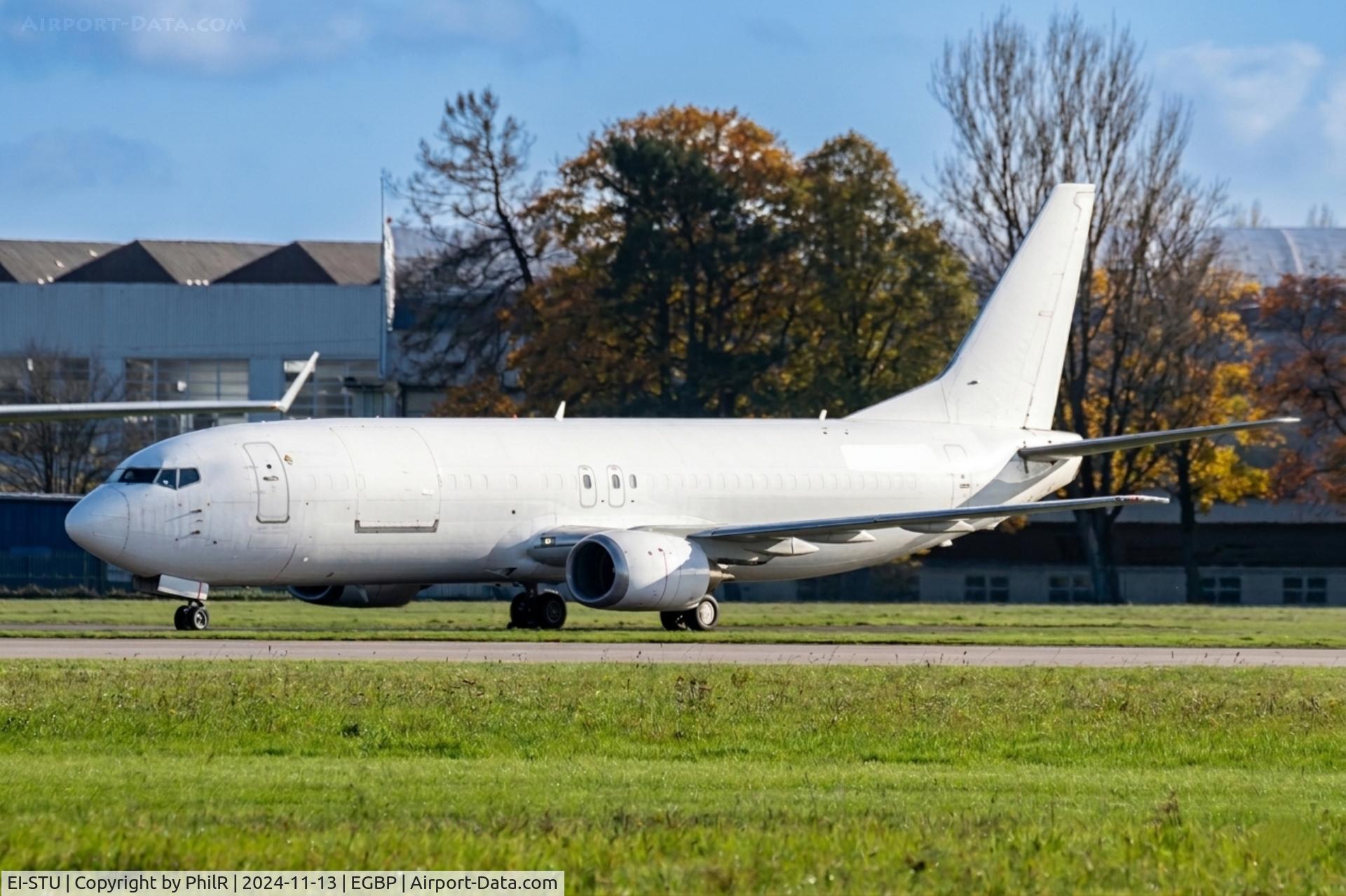 EI-STU, 1998 Boeing 737-4M0, c/n 29204 l/n 3051, EI-STU 1998 Boeing 737-4M0(F) ASL Airlines Ireland Kemble 
