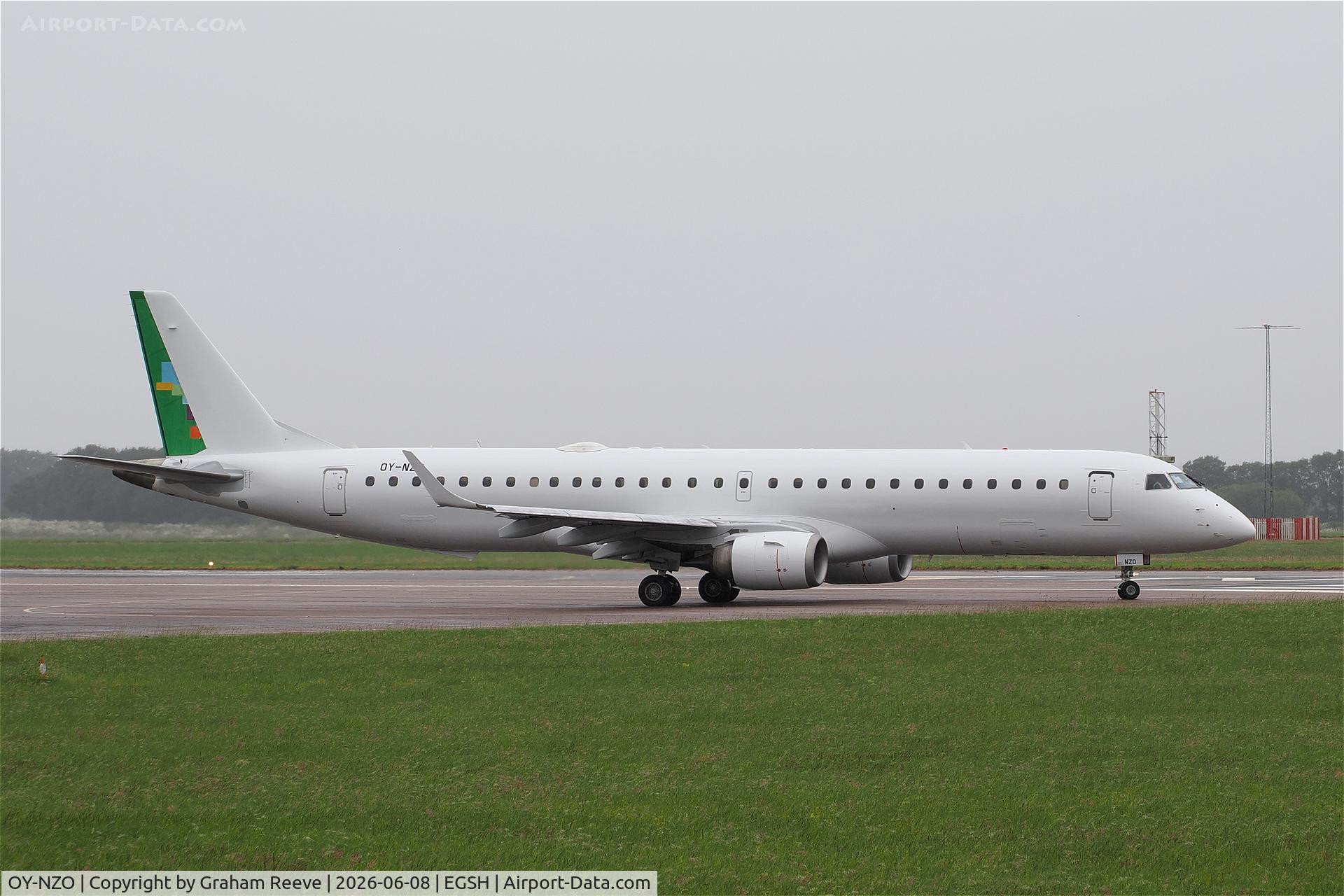 OY-NZO, 2011 Embaer ERJ 190-200LR, c/n 19000471, Departing from Norwich.