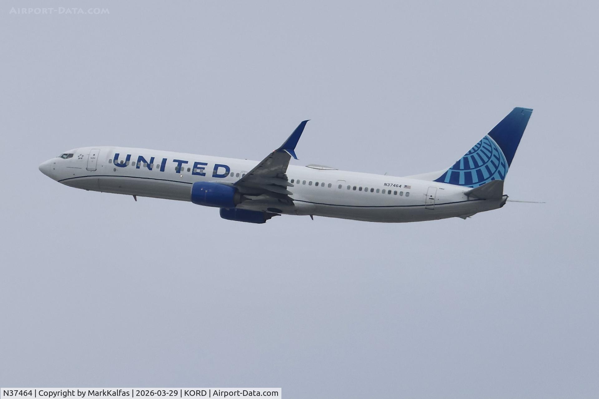 N37464, 2012 Boeing 737-924/ER, c/n 41745 l/n 4290, B739 United Boeing 737-924ER N37464 departing 28R KORD