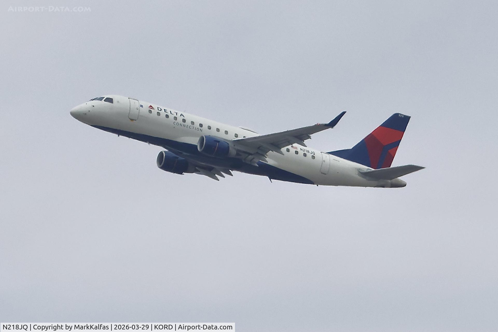N218JQ, 2007 Embraer 175LR (ERJ-170-200LR), c/n 17000186, E75L Republic/ Delta Connection Embraer 175 N218JQ departing 28R KORD