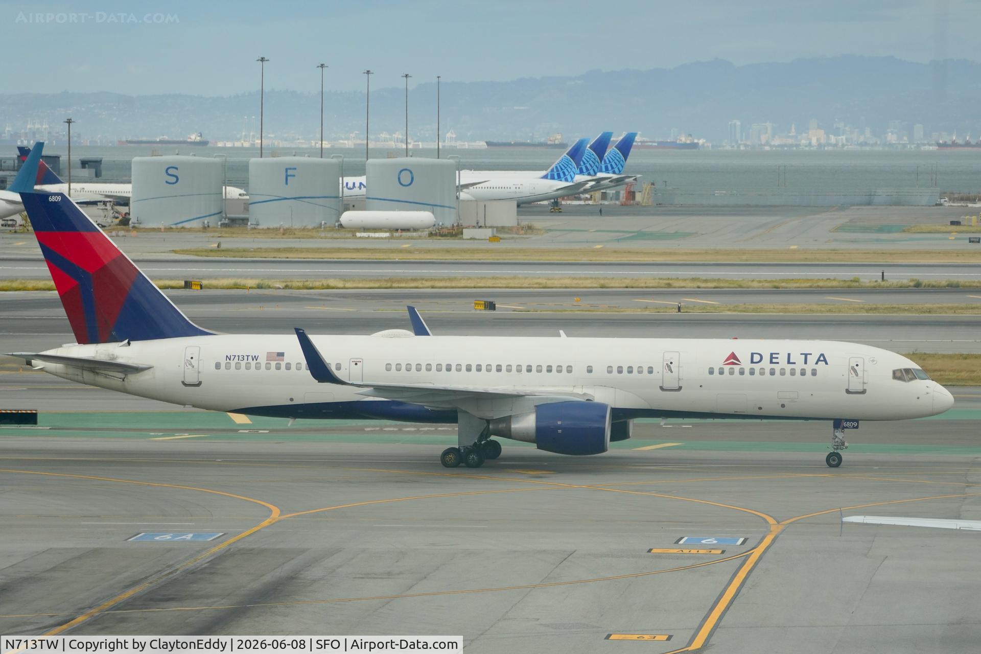 N713TW, 1997 Boeing 757-2Q8, c/n 28173, Sky Terrace SFO 2026. 