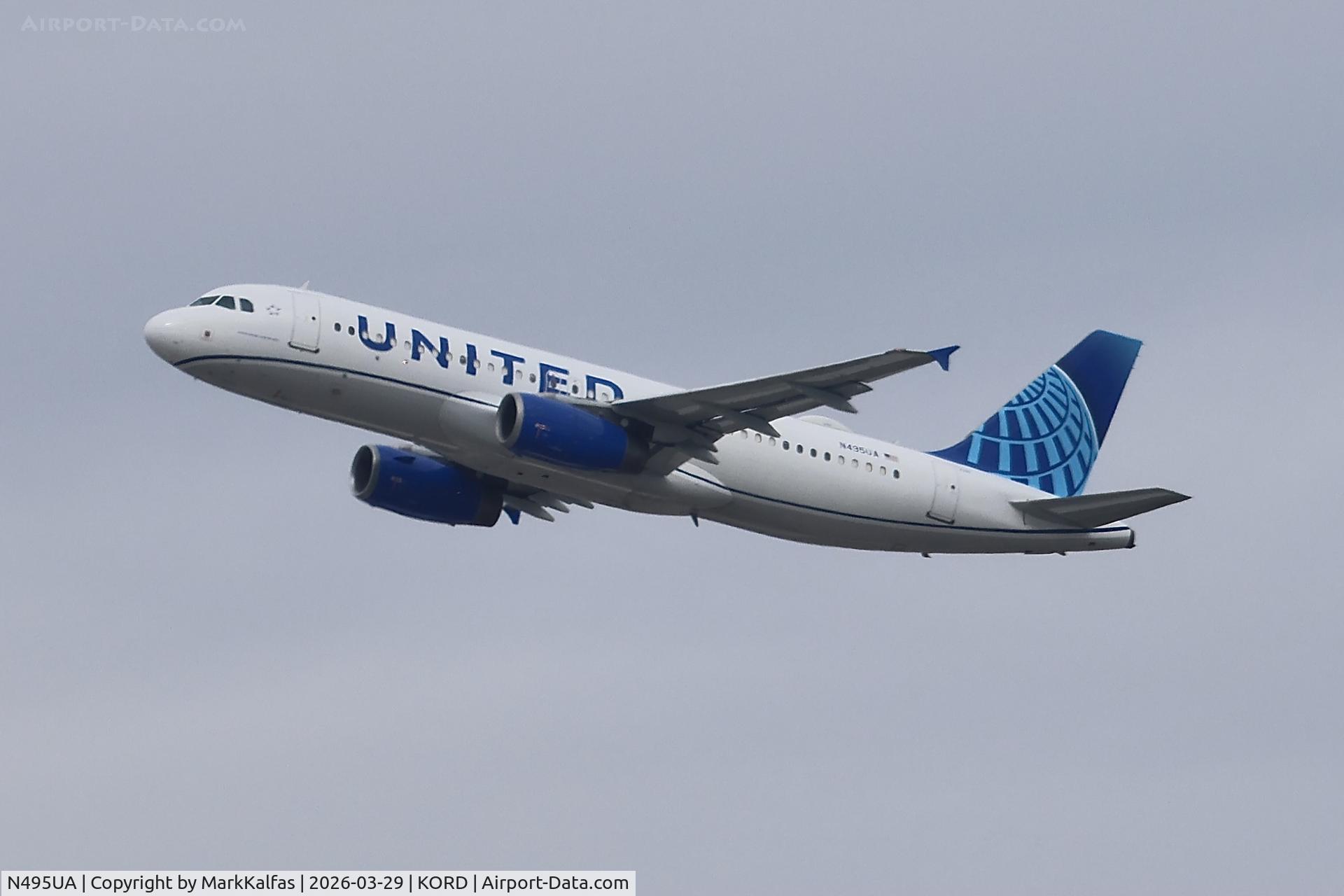 N495UA, 2002 Airbus A320-232, c/n 1842, A320 United Airlines Airbus A320-232 N495UA departing 28R KORD