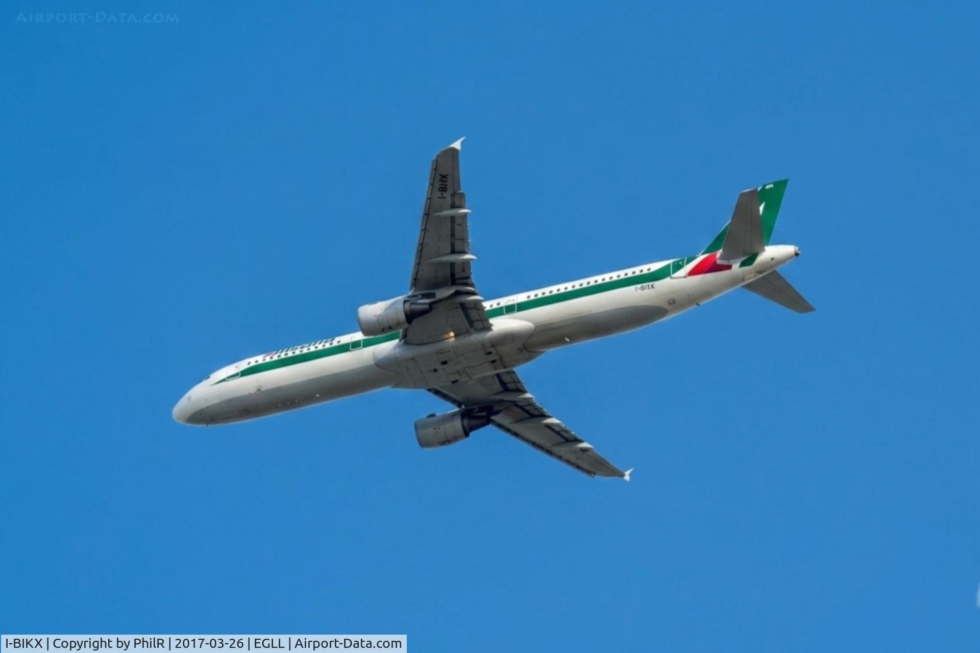 I-BIKX, , I-BIXK 2000 A321-100 Alitalia Woodley 