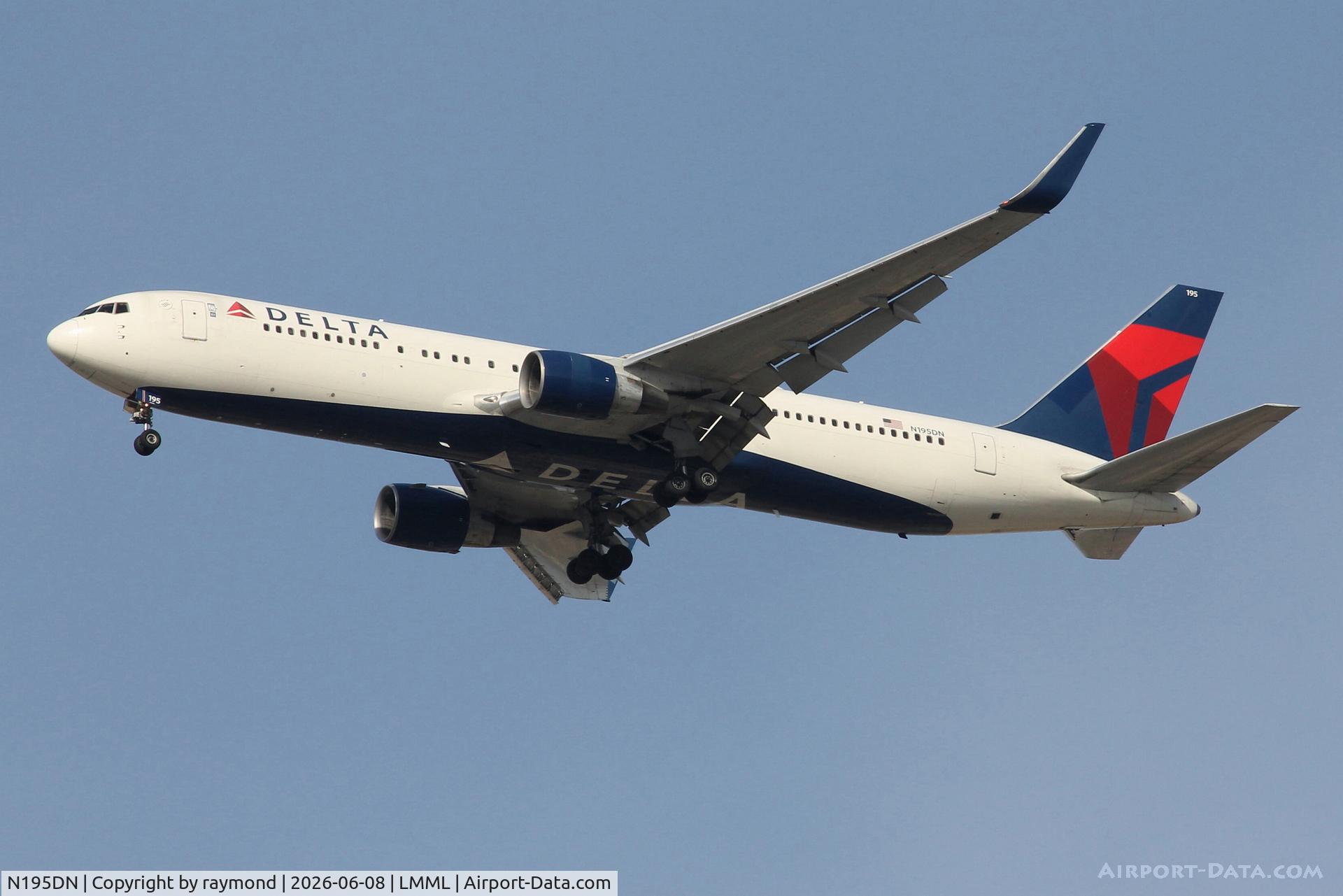 N195DN, 1997 Boeing 767-332/ER, c/n 28452 l/n 676, Inaugural flight of Delta Air Lines JFK-MLA was flown by Boeing 767-332(ER) reg N195DN, seen here on final approach on RW13 Malta.