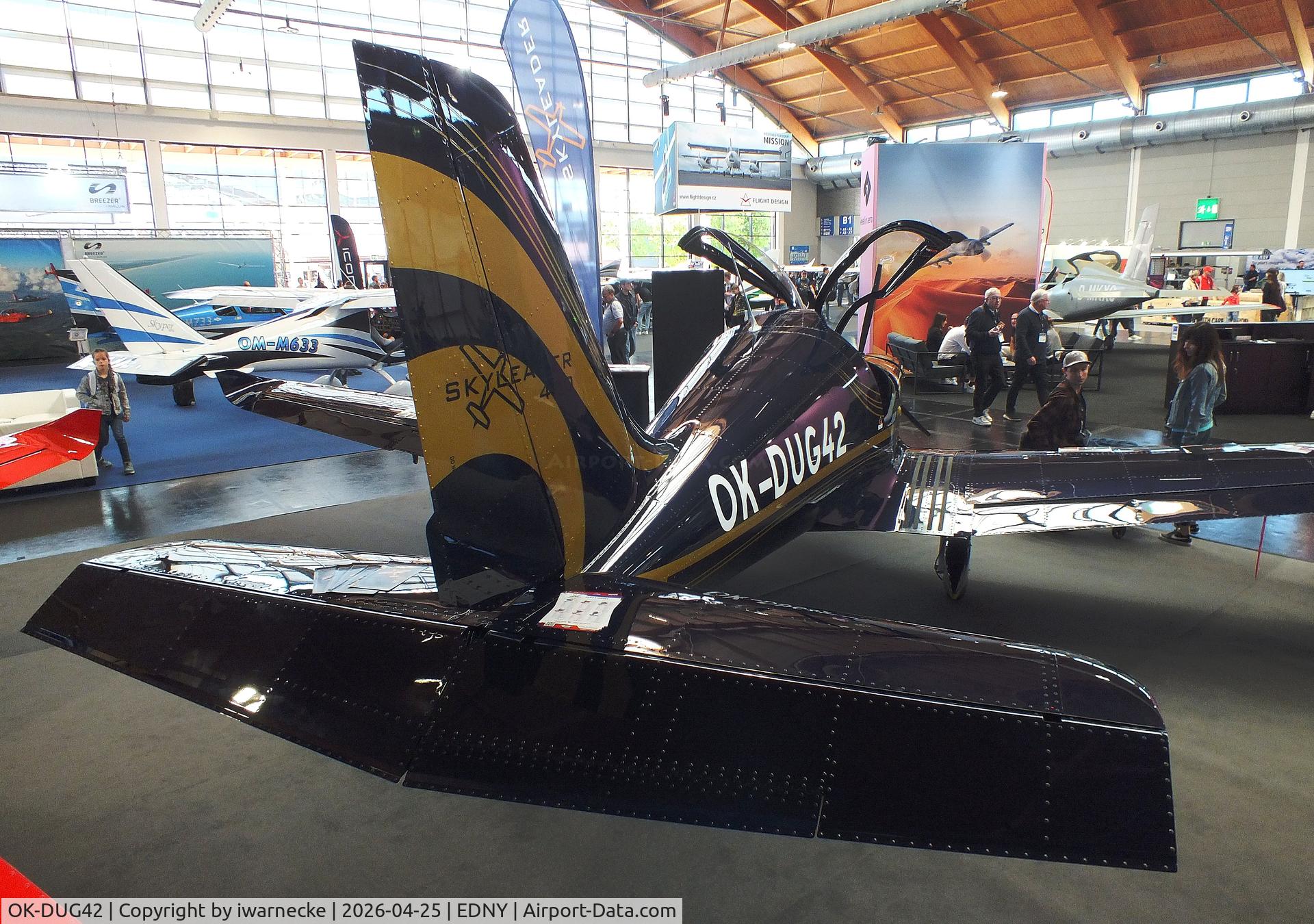 OK-DUG42, Jihlavan Skyleader 400, c/n not found_OK-DUG42, Skyleader 400 at the AERO 2026, Friedrichshafen