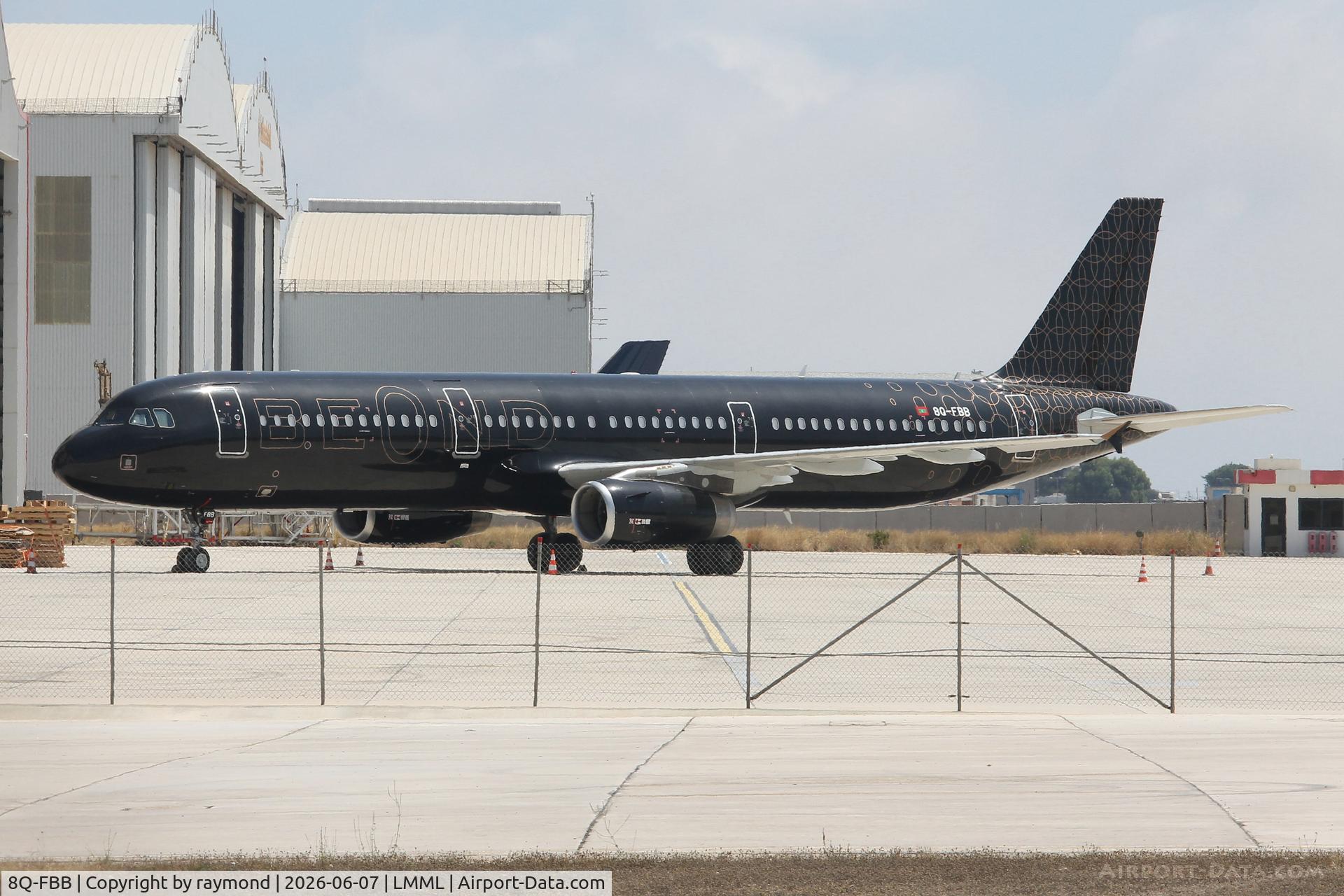 8Q-FBB, 2002 Airbus A321-231, c/n 1711, Airbus A321-231 reg 8Q-FBB of Beond on Park No4 in front of Easyjet Maintenance Facilites after arriving from Riyadh. Aircraft proceeded to Marrakesh.