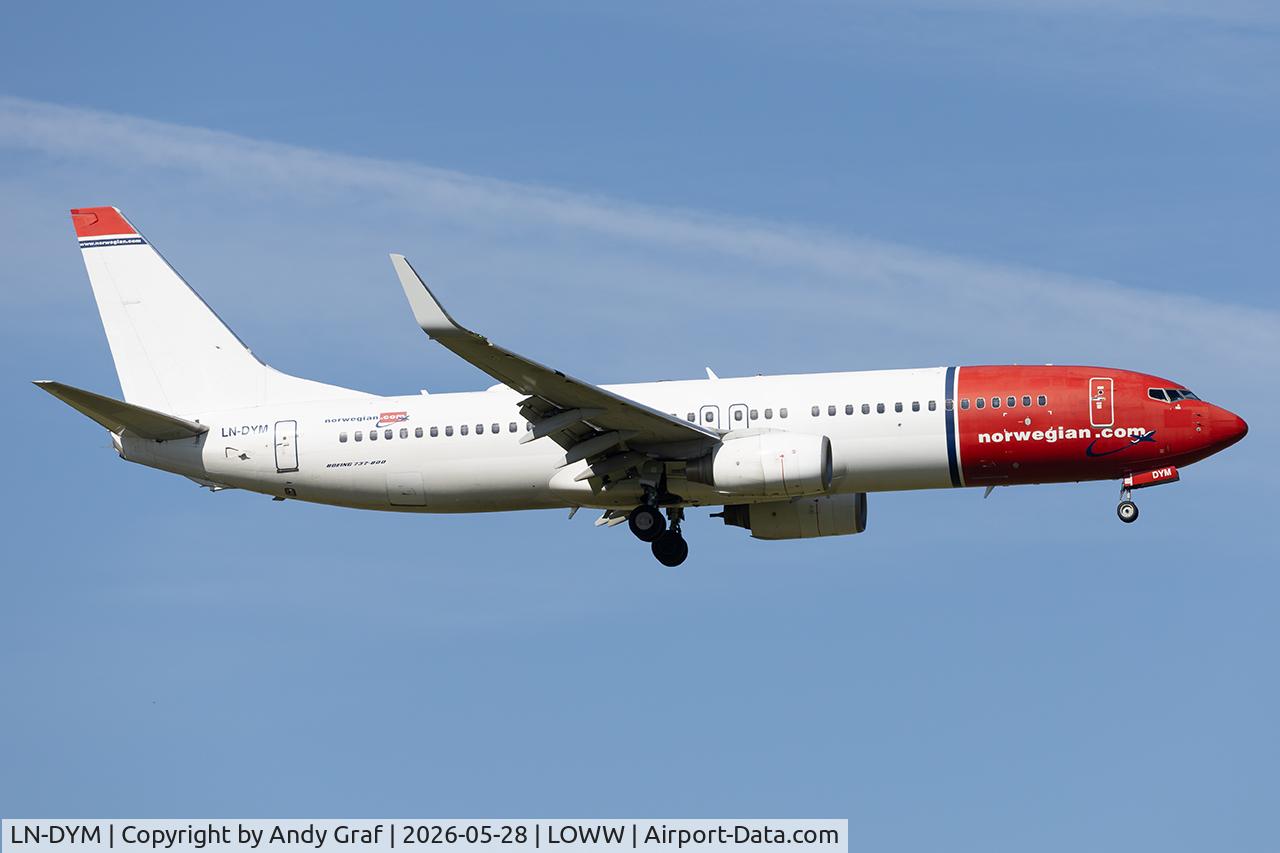 LN-DYM, 2011 Boeing 737-8JP, c/n 39005 l/n 3572, Norwegian 737-800